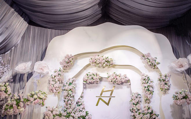 特惠婚礼简洁唯美花朵..