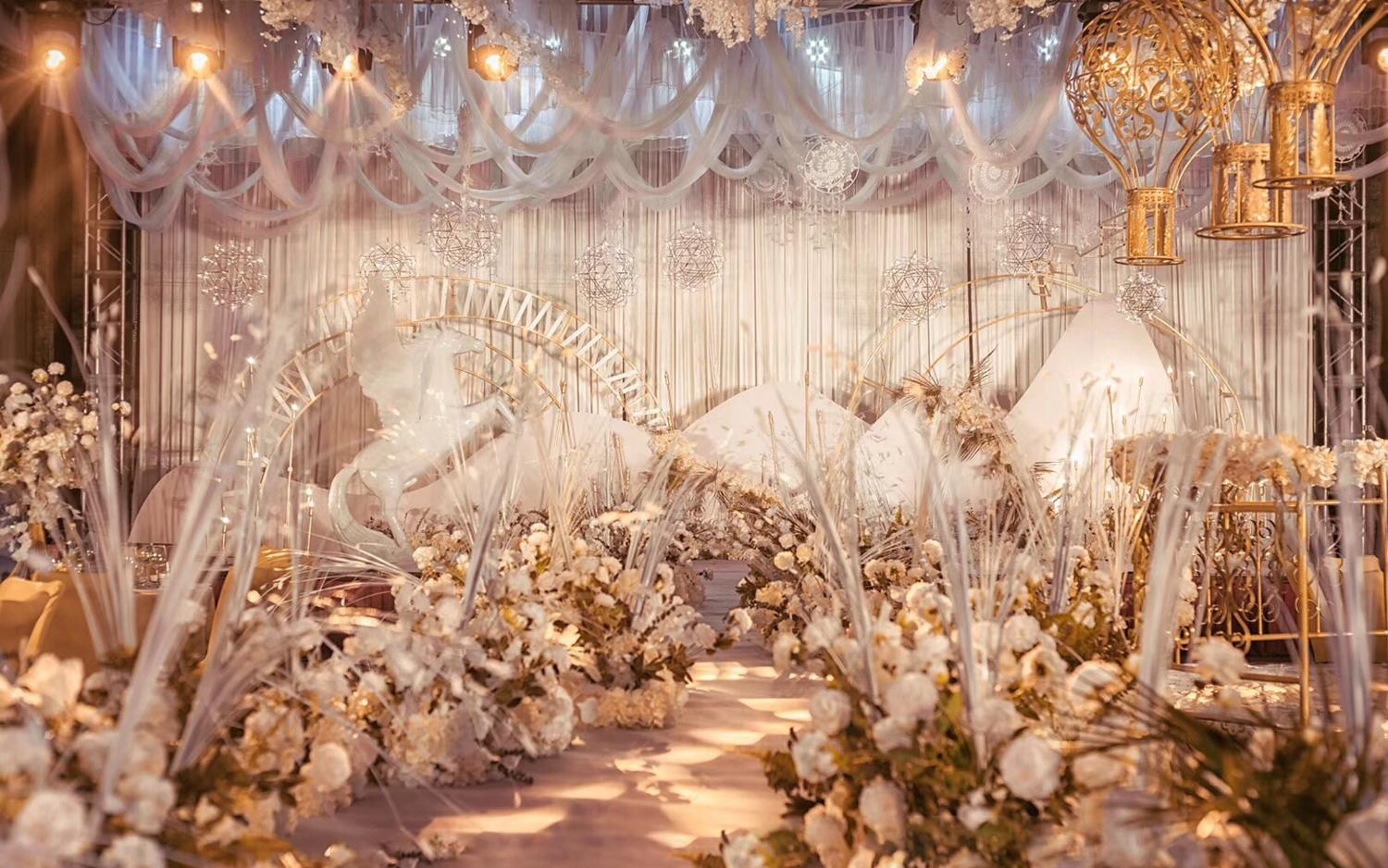 晟世香槟色金色满堂花艺婚礼