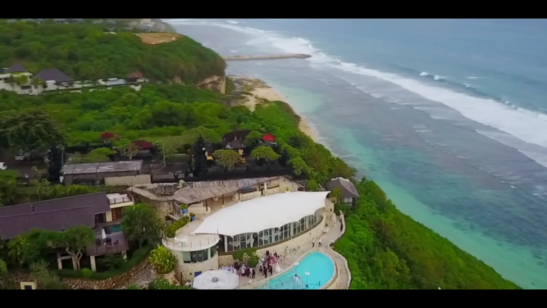 【花期海外婚礼】巴厘岛婚礼丽思卡尔顿教堂婚礼策划