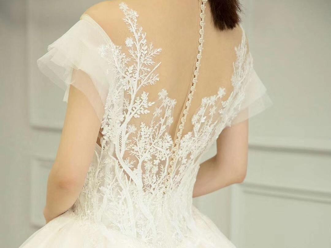 【KELLY特惠】轻奢拖尾3件套+不限量伴娘服