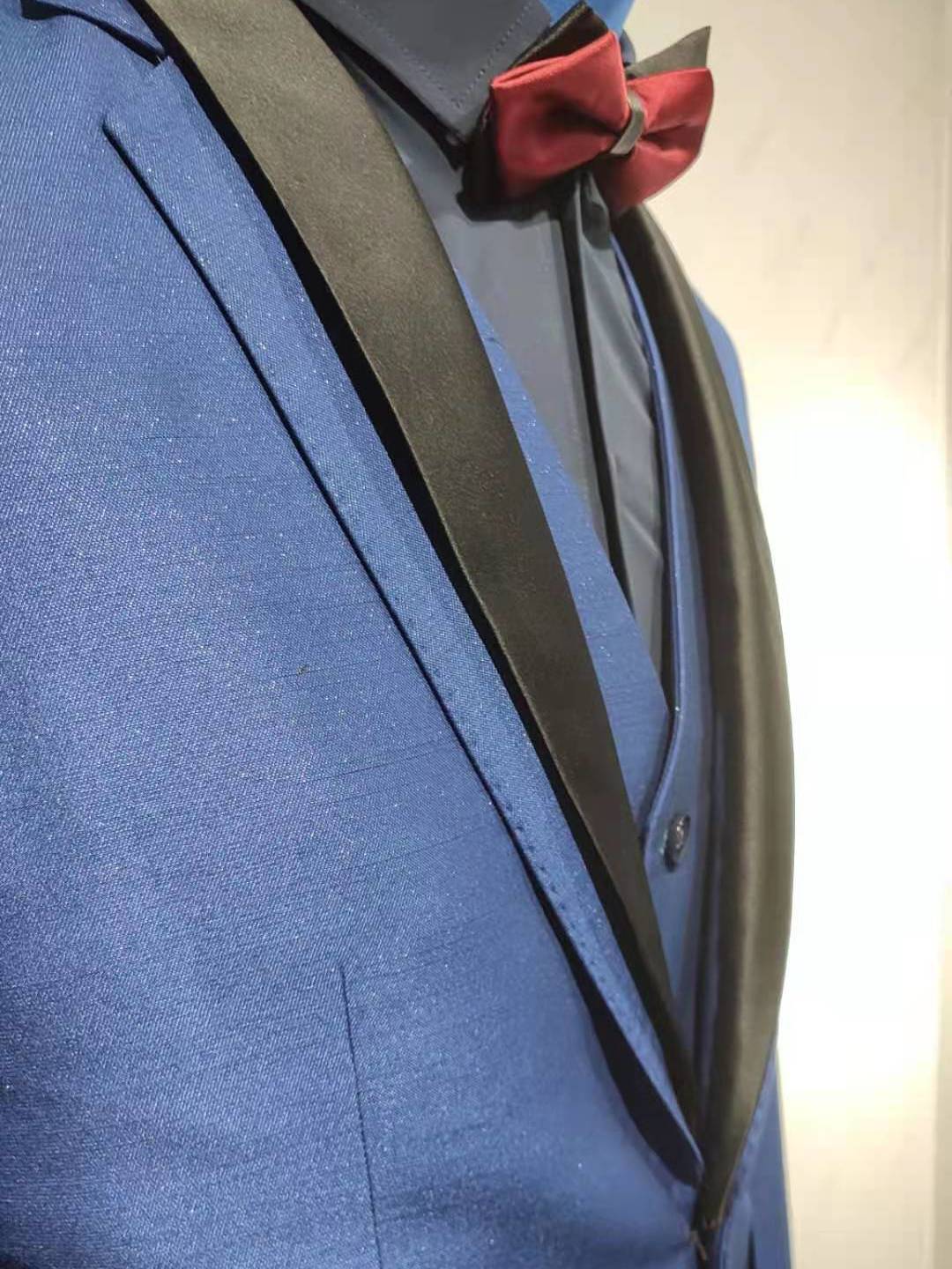 量E定制-可拆双拼礼服领婚礼新郎款