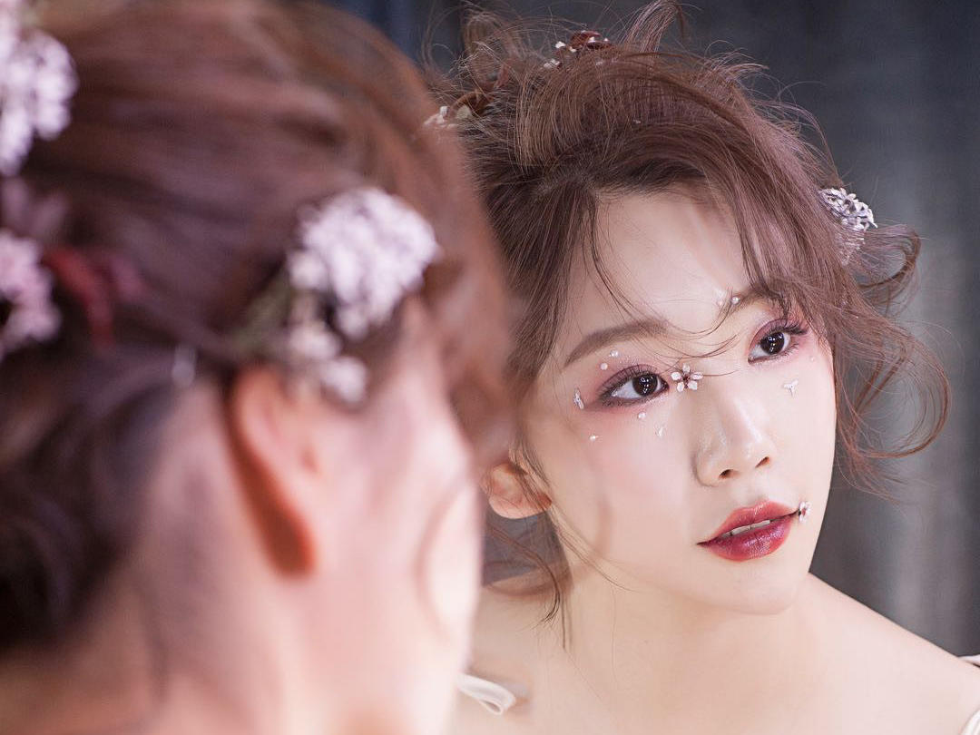 【薇拉VEAR】资深化妆师