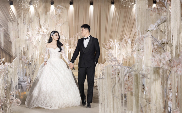 云墨嘉礼策划｜香槟色布幔造型婚礼