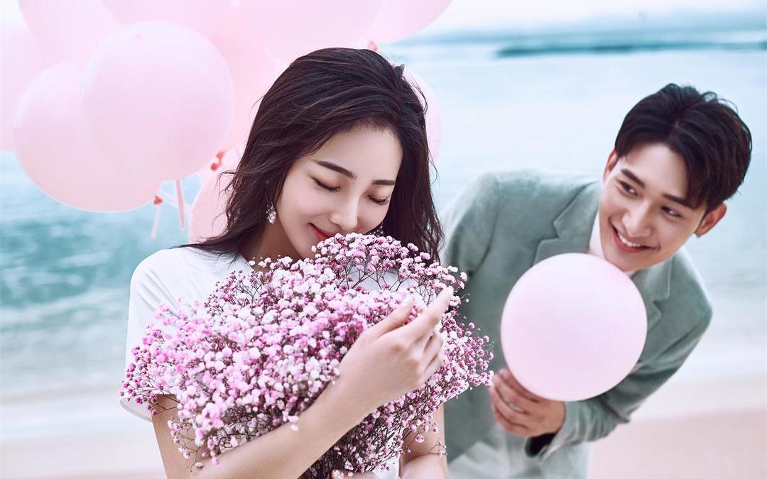《巴黎婚纱摄影》粉系沙滩