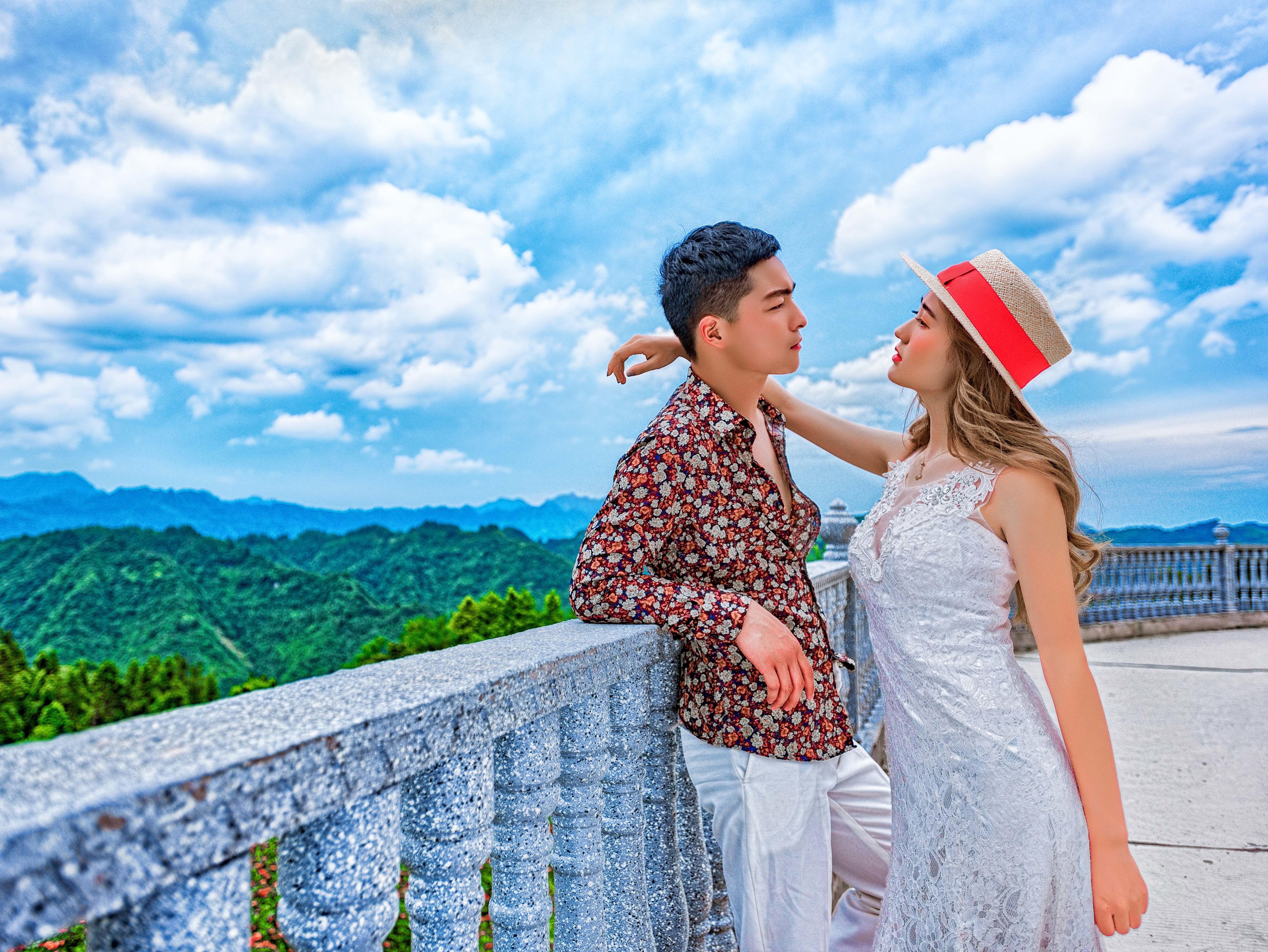 张家界婚纱照_婚纱照图片唯美(2)