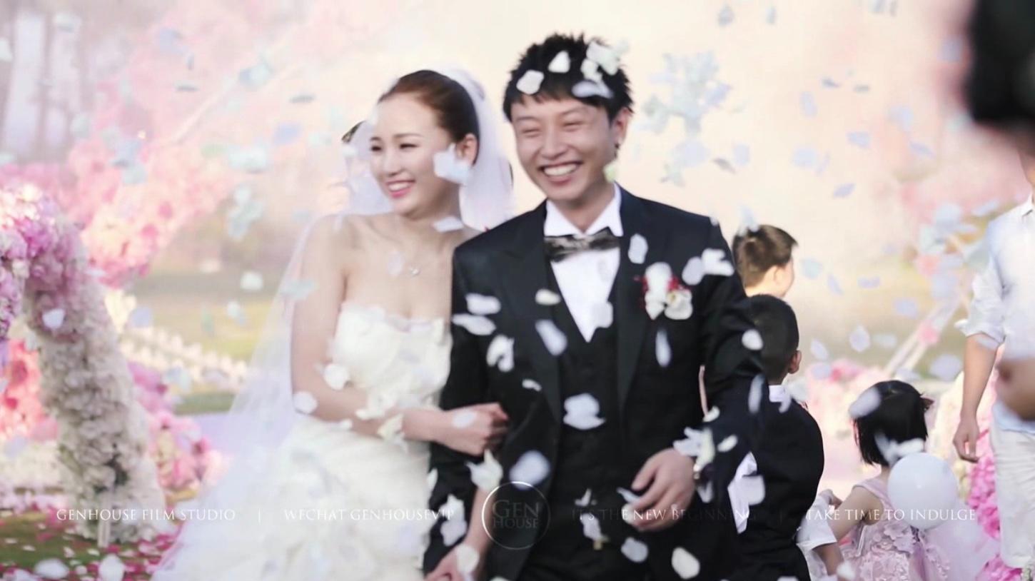 三亚草坪婚礼｜超能陆战队大白婚礼