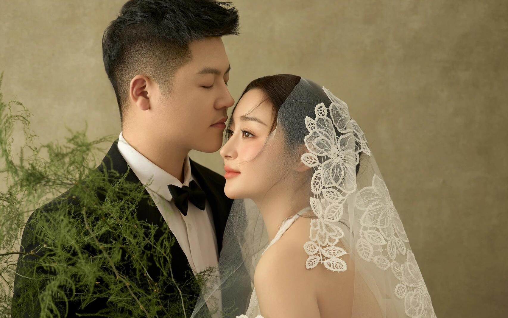 【施华洛/罗门婚纱】员工特惠套系