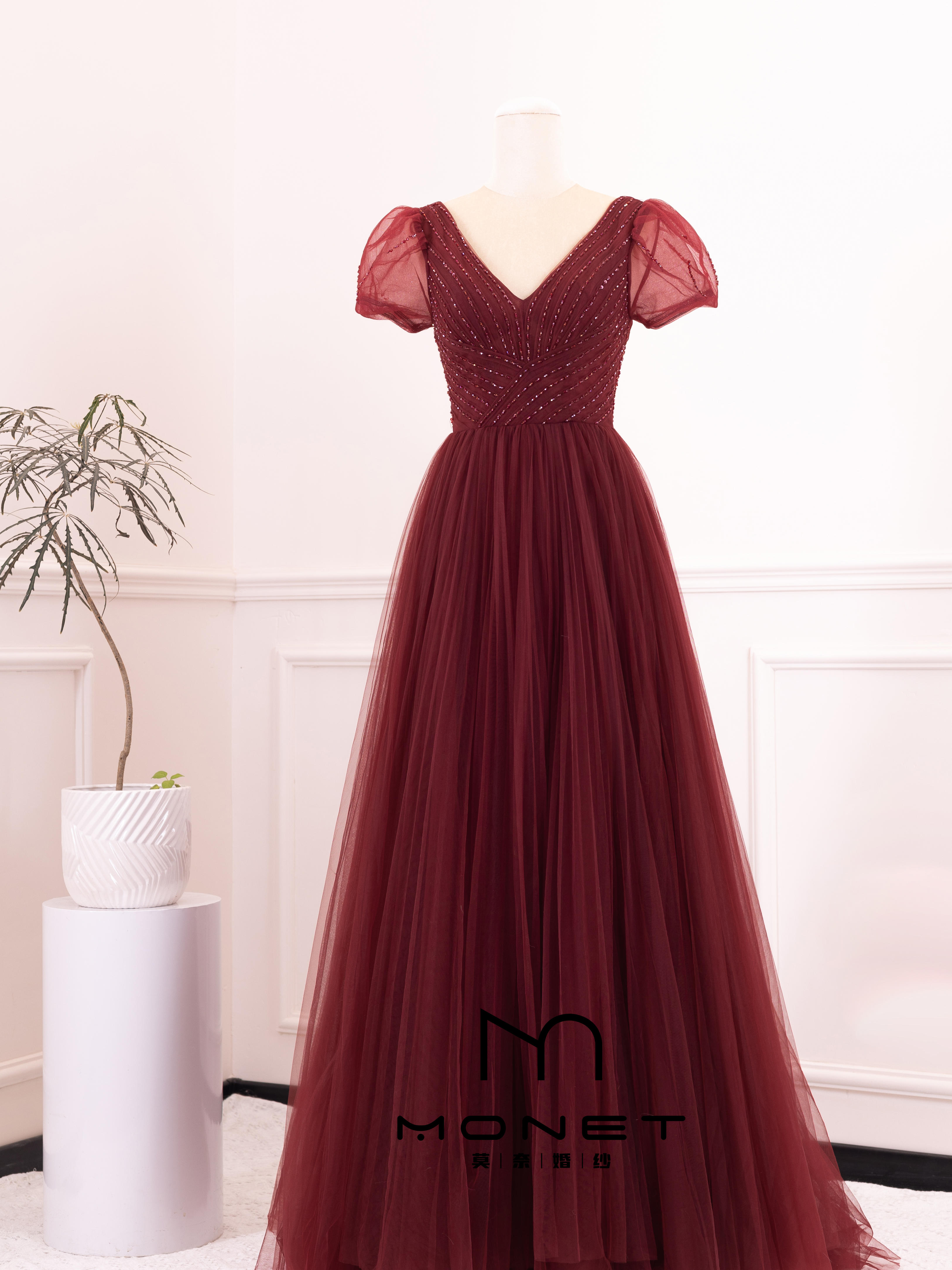 酒红V领晚礼服公主裙