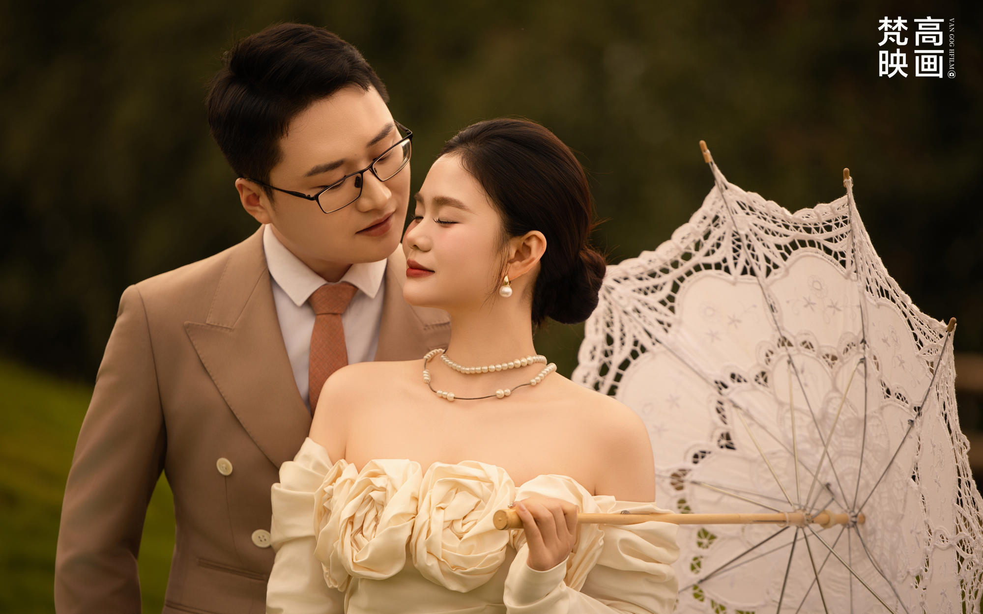 法式婚照🎞️氛围感拿捏住了