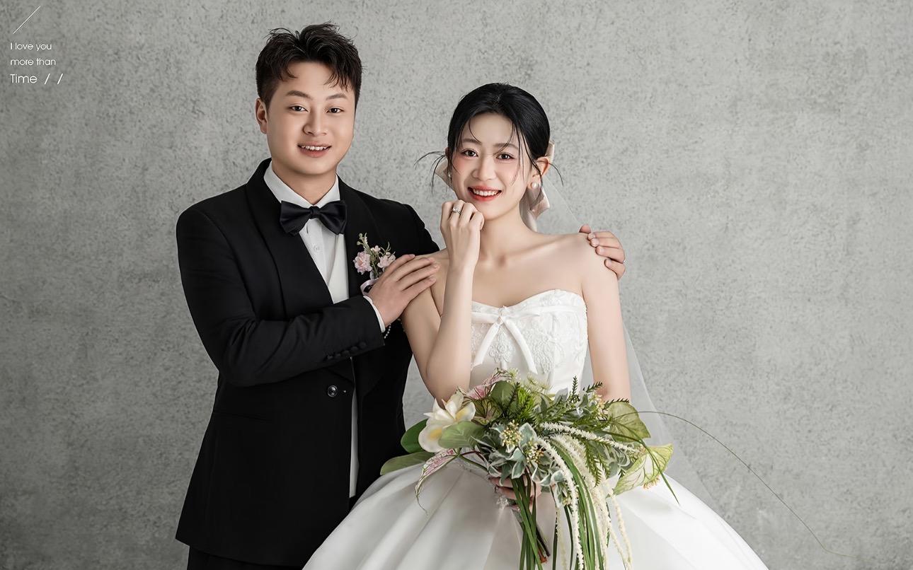 極簡(jiǎn)復(fù)古