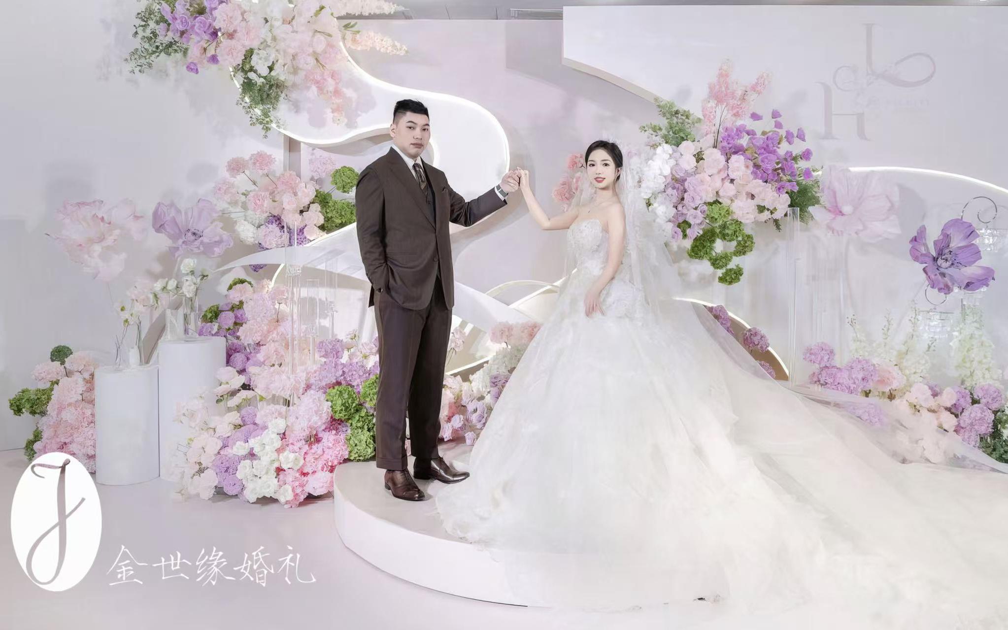 金世緣|超適合性價比很高的粉色婚禮布置