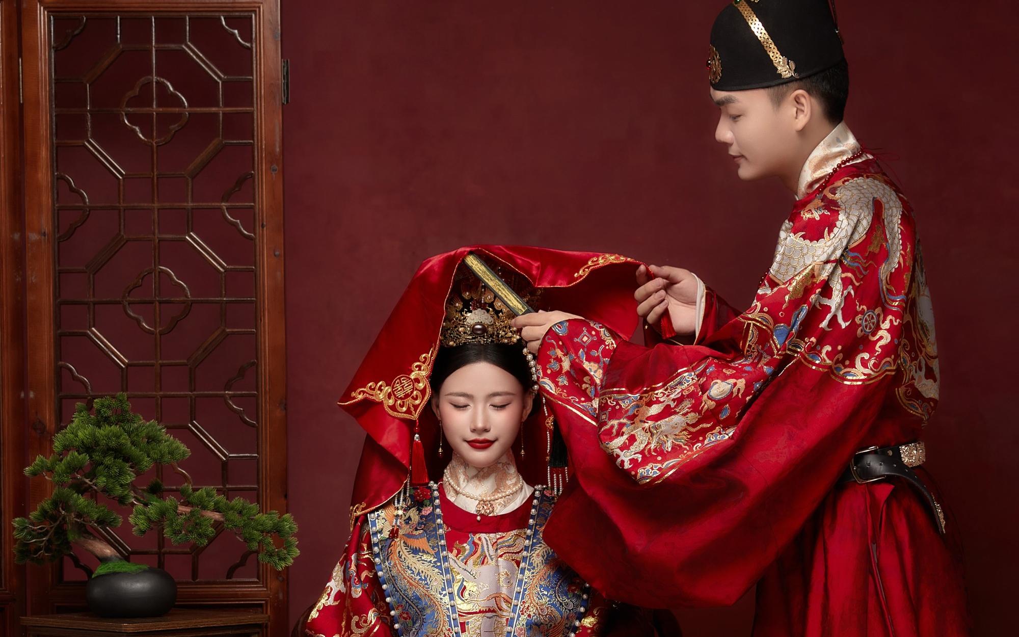 老祖宗嚴選的傳統(tǒng)中式婚紗照