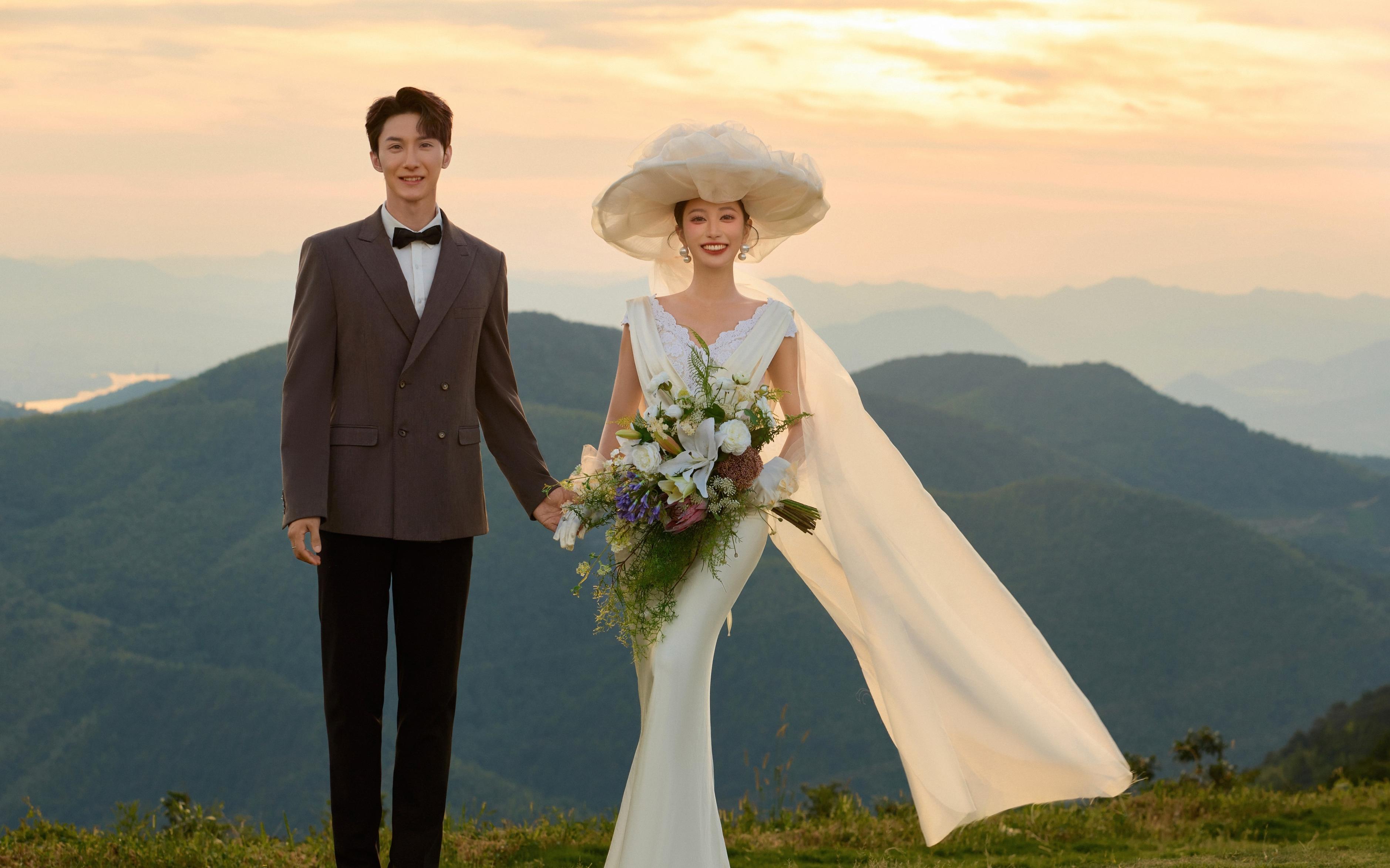【山顶婚照】山顶夕阳鎏金光影，定格慵懒法式浪漫
