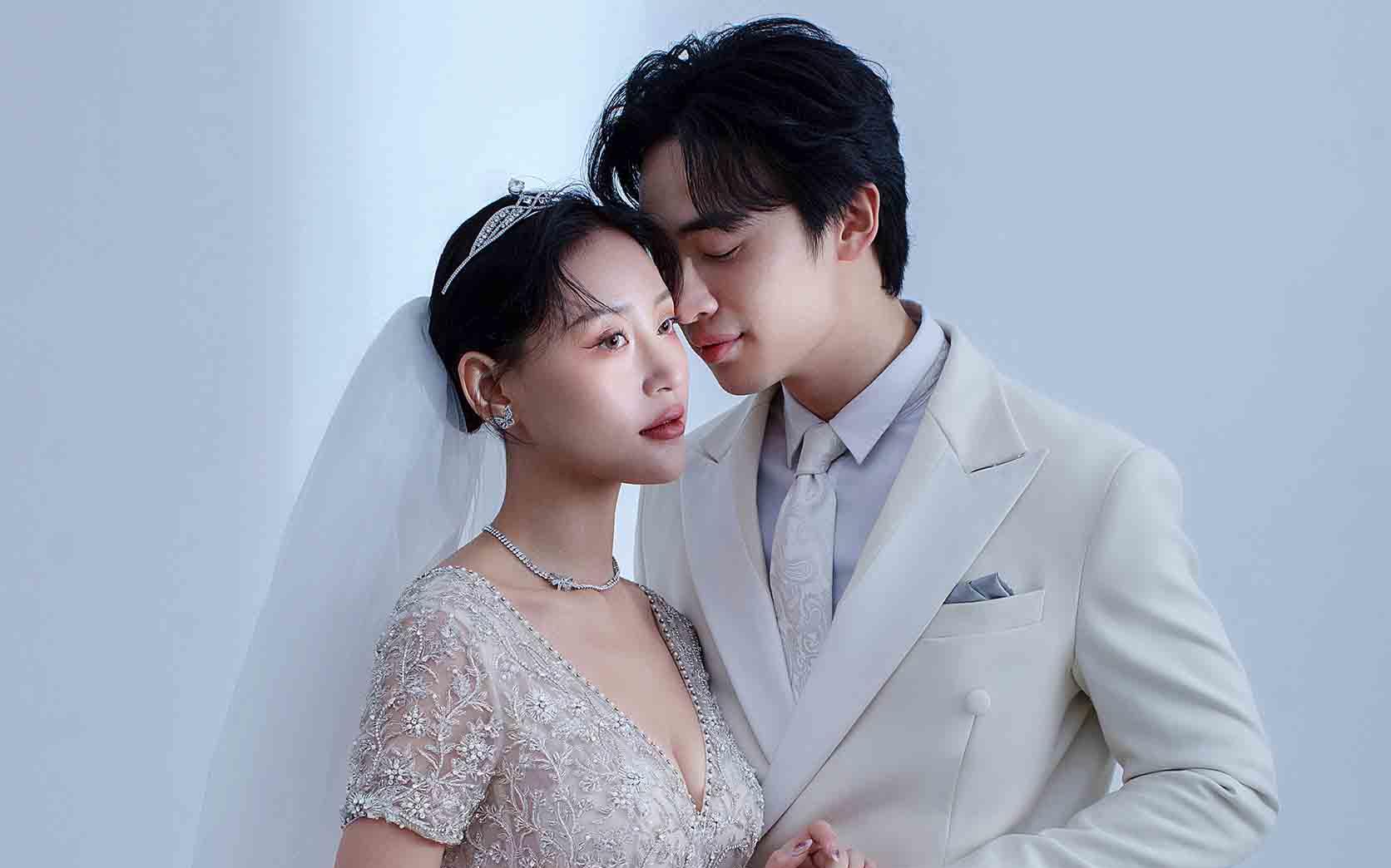 杭州室内婚纱摄影~被朋友夸赞的极简高级风