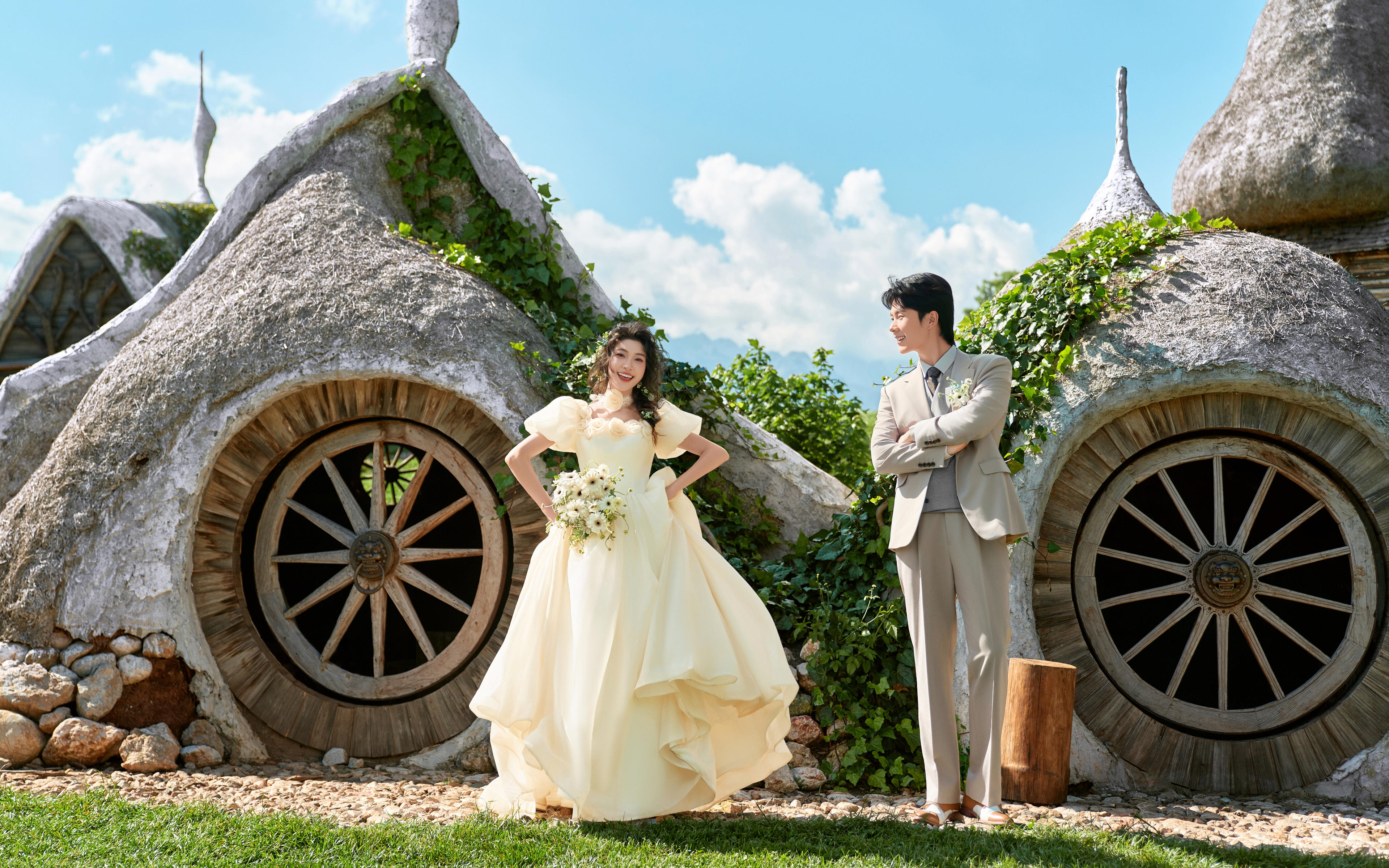 闯入莫奈花园！丽江听花谷婚纱照太治愈