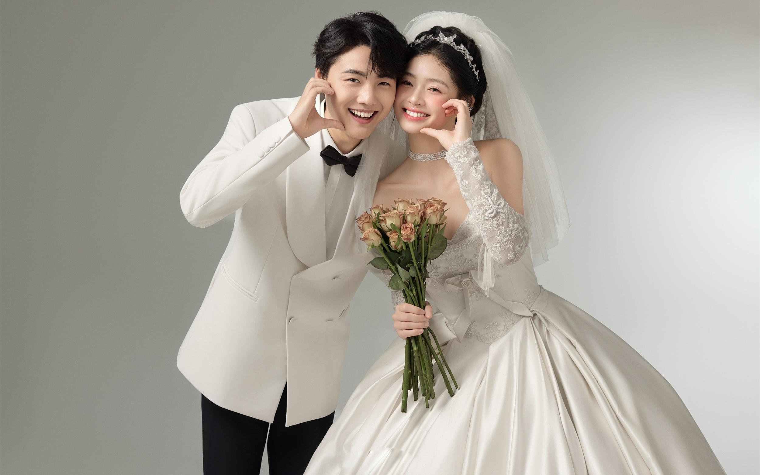 是心动啊✨少女感满分的韩式婚纱照~