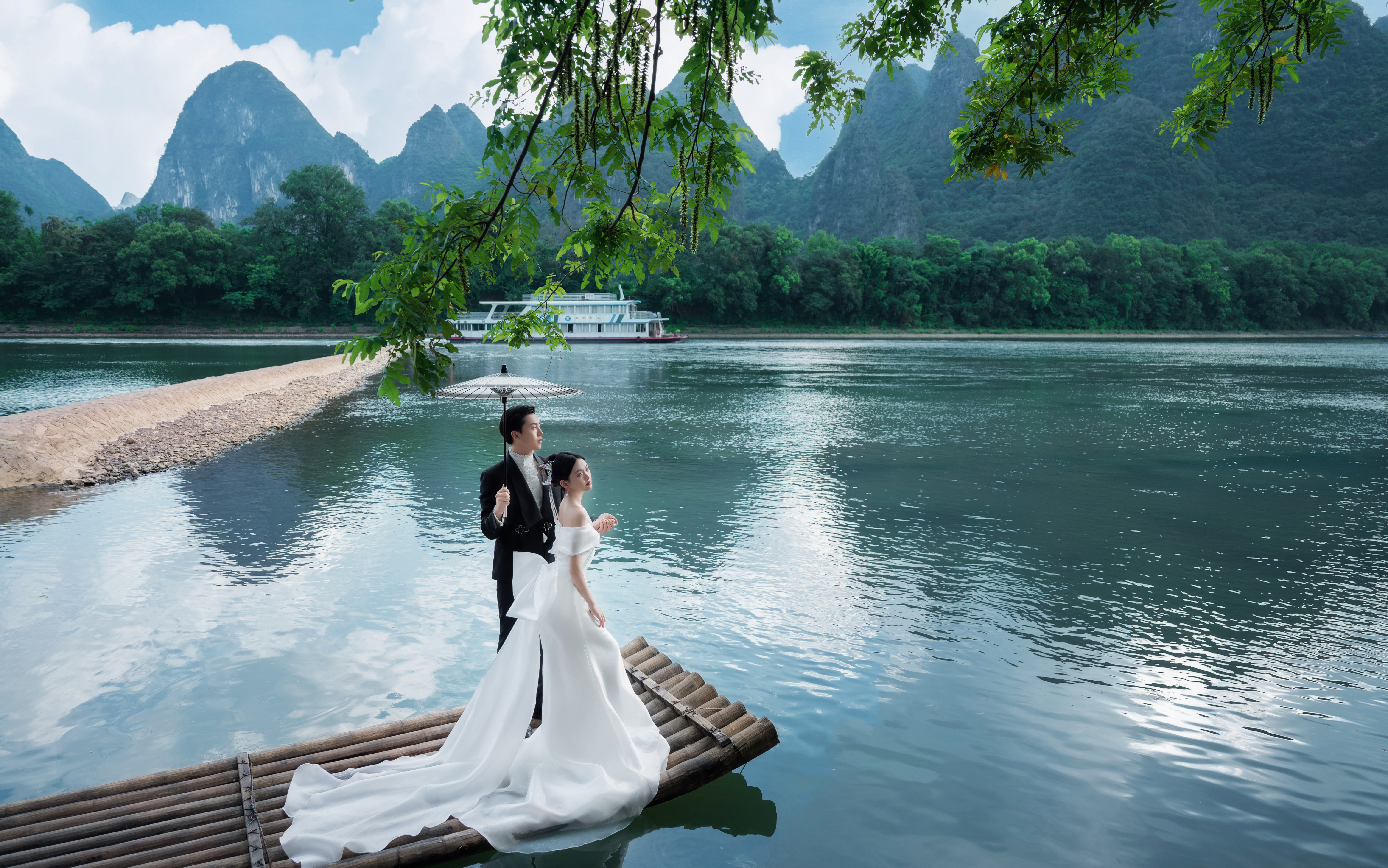 一价打卡📍桂林旅拍婚纱照❤️8服8造