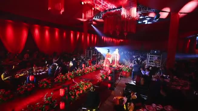 沉稳大气的婚礼主持人郭冬志