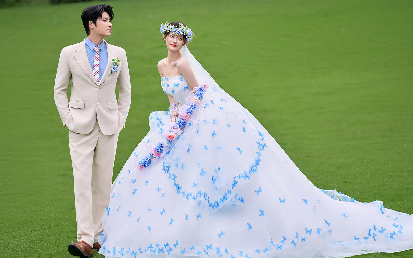 外景 l 美到犯規(guī)的花神丘比特婚紗照