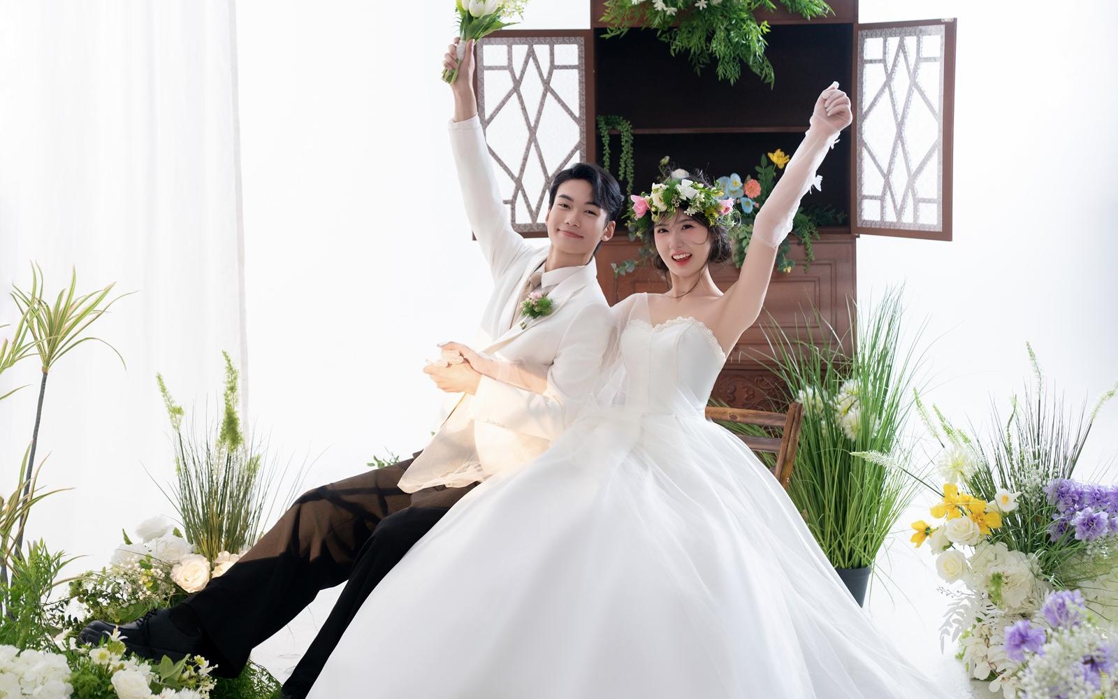 花房少女婚紗照成片來啦?夢幻甜美好浪漫呀