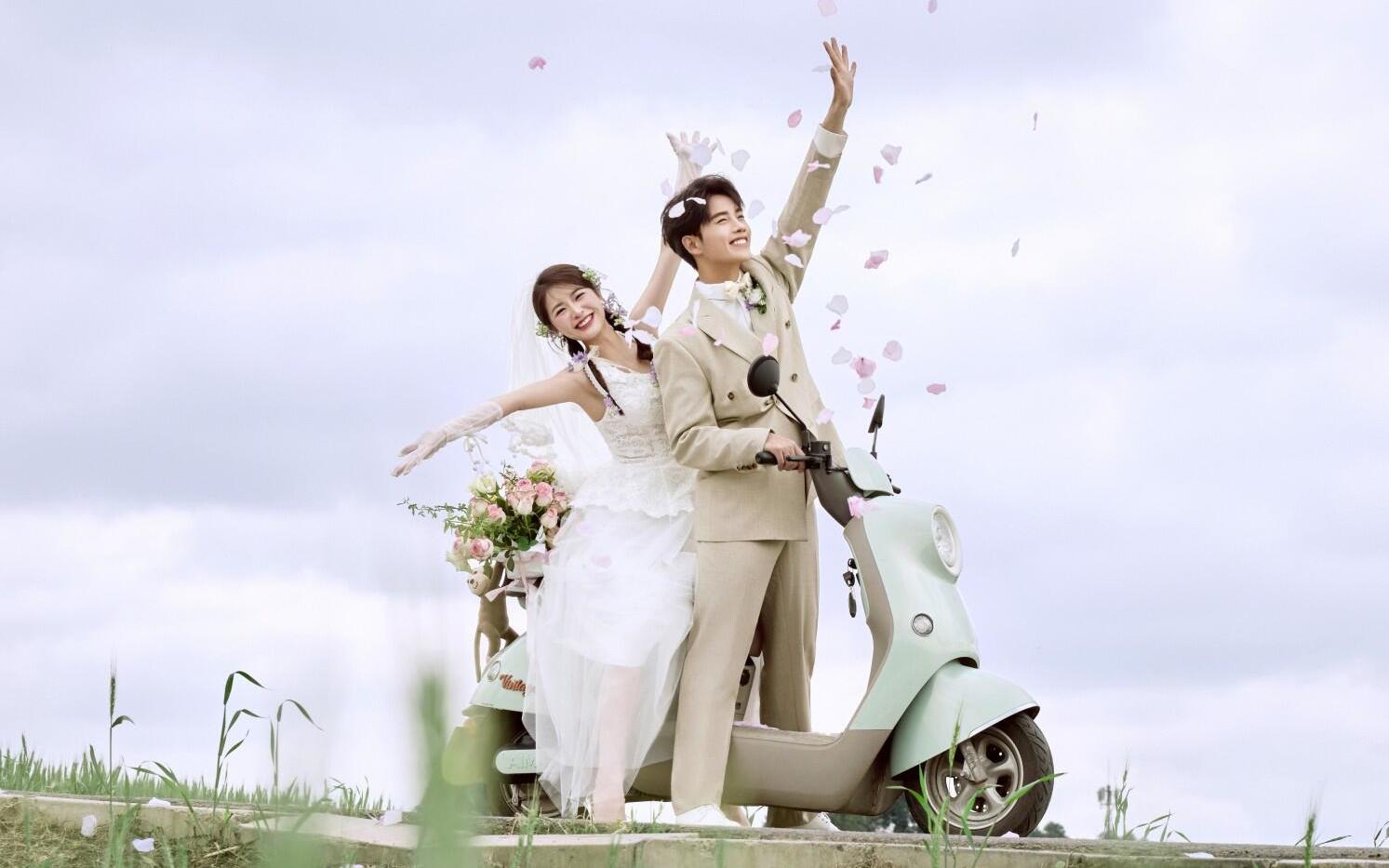 一眼心动｜自然灵气外景婚纱照🌸