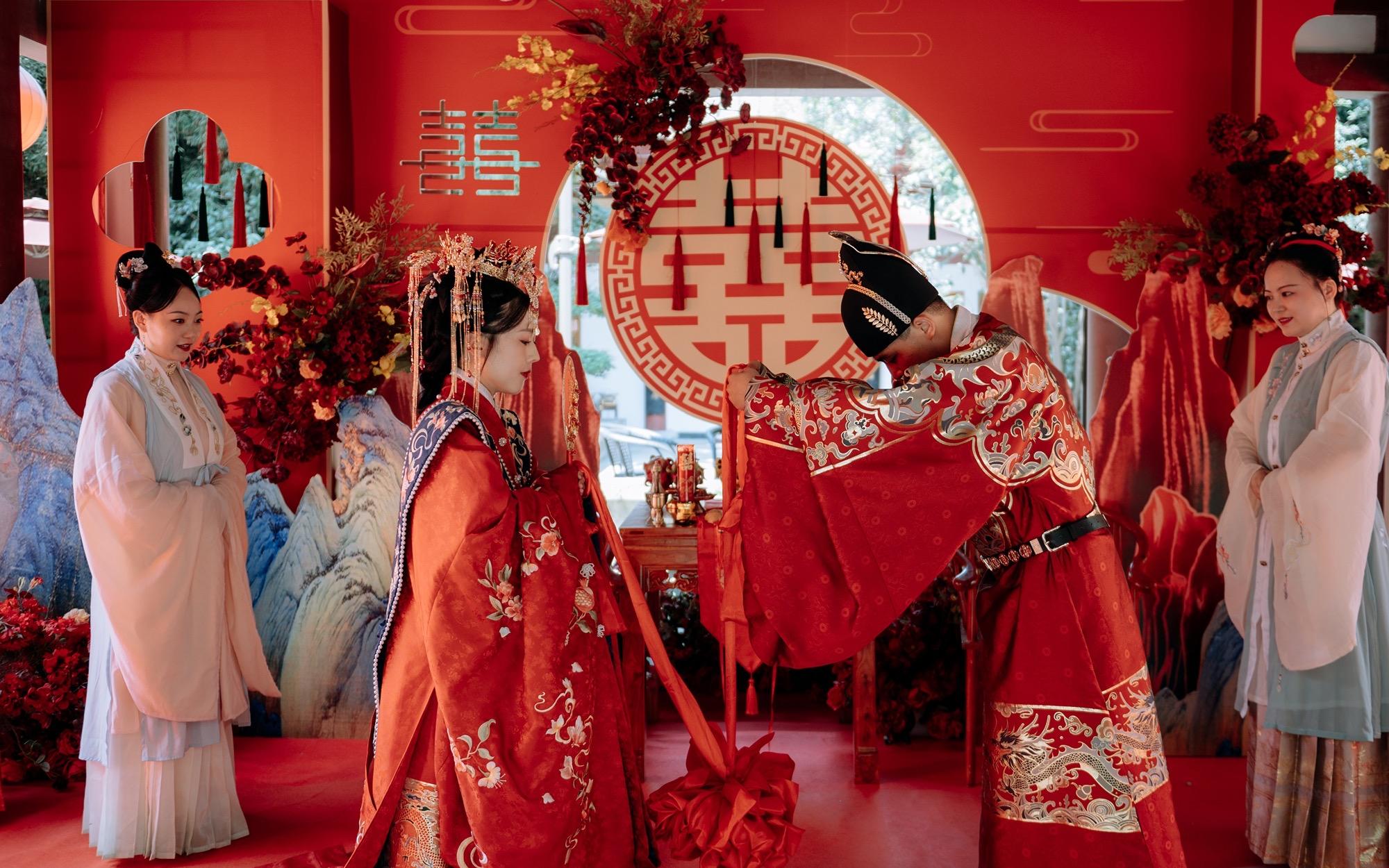 庭院中式明制婚禮