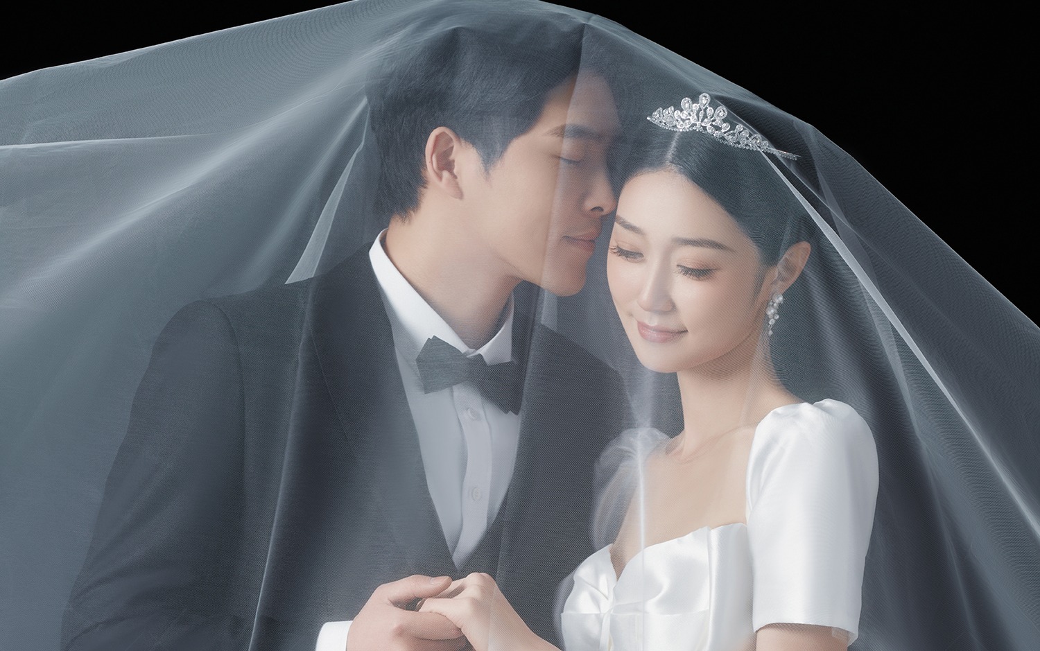张先生＆王小姐