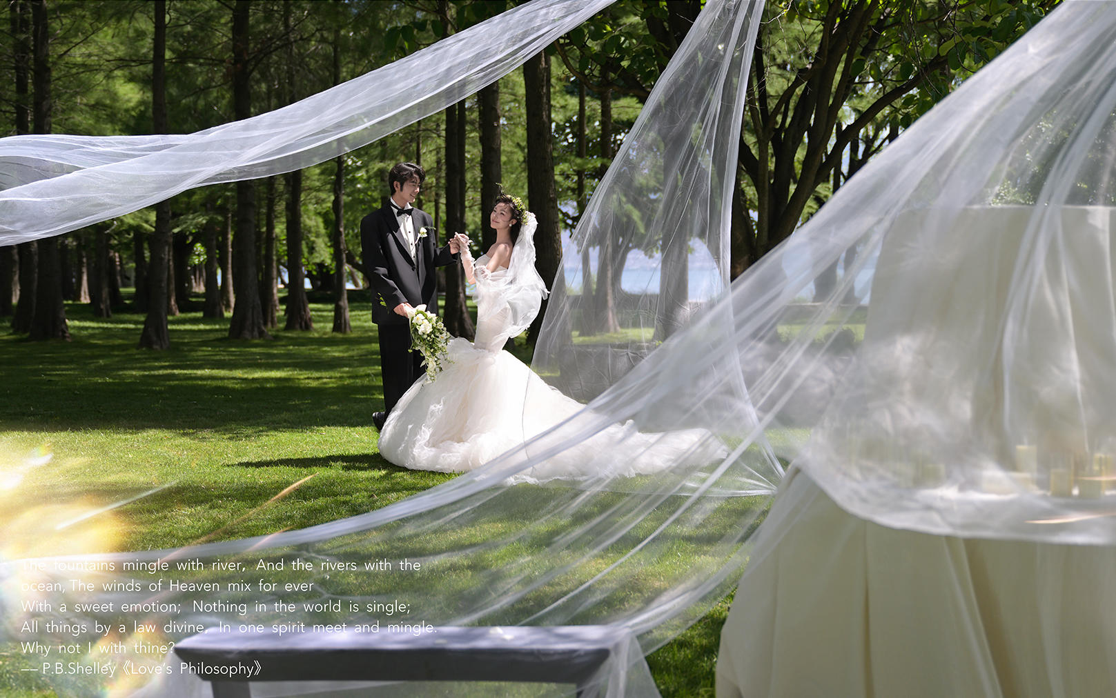 大理样片·草坪婚礼婚纱照｜被自然温柔拥吻的浪漫