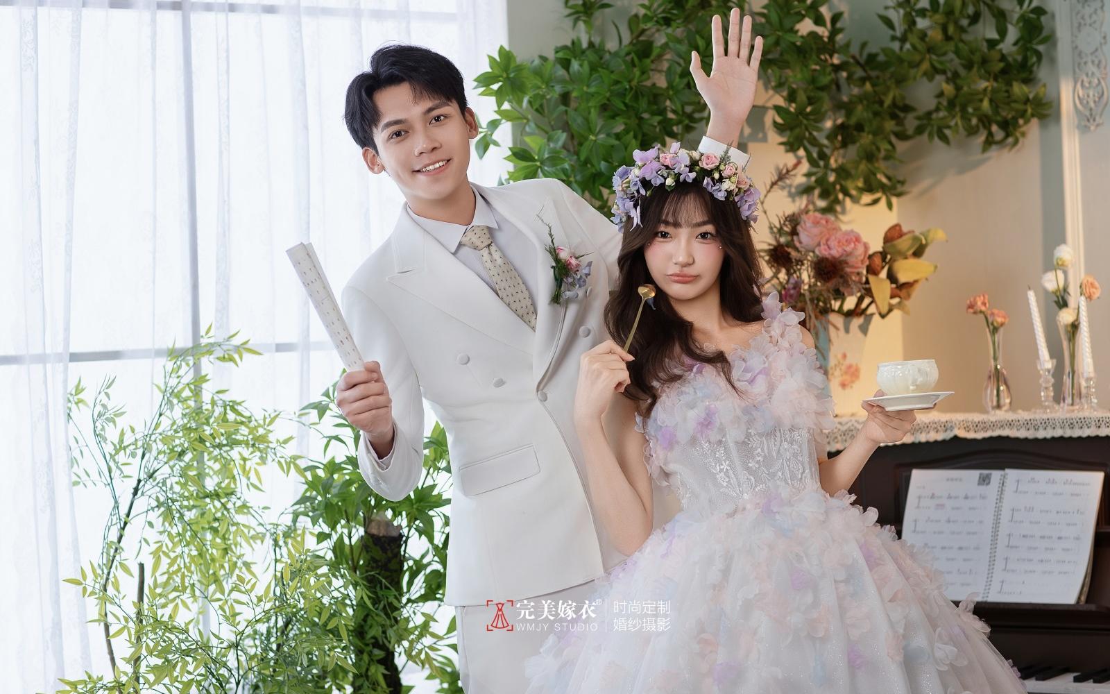 【浪漫花房】普通女孩必拍花房婚纱照，太美太出片啦