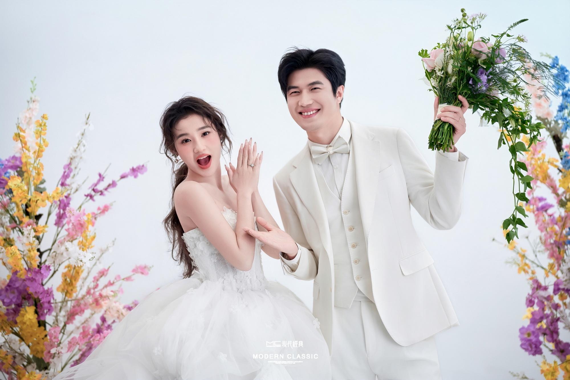 韓里韓氣，室內(nèi)韓式主紗婚紗照美到窒息