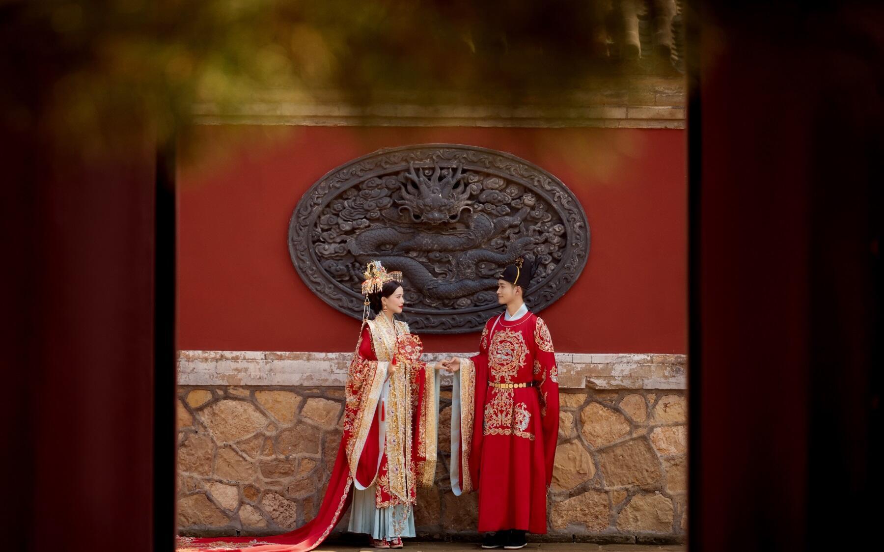 【漢服婚紗照這是古偶大女主叭】