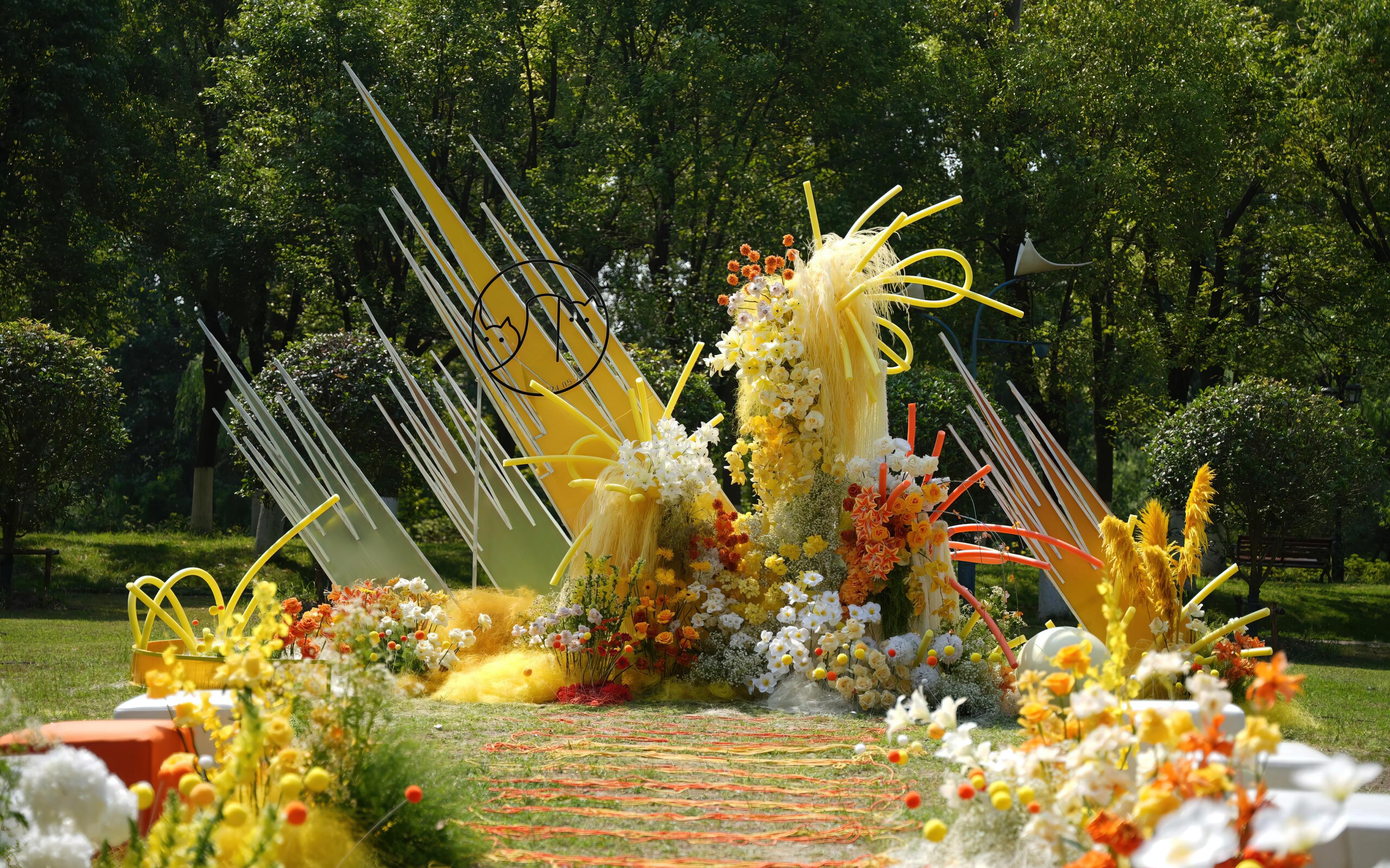 絕了！把童話搬進現(xiàn)實的婚禮長這樣