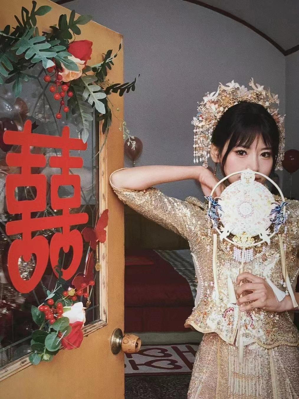 【白芷婚纱】中式复古秀禾造型