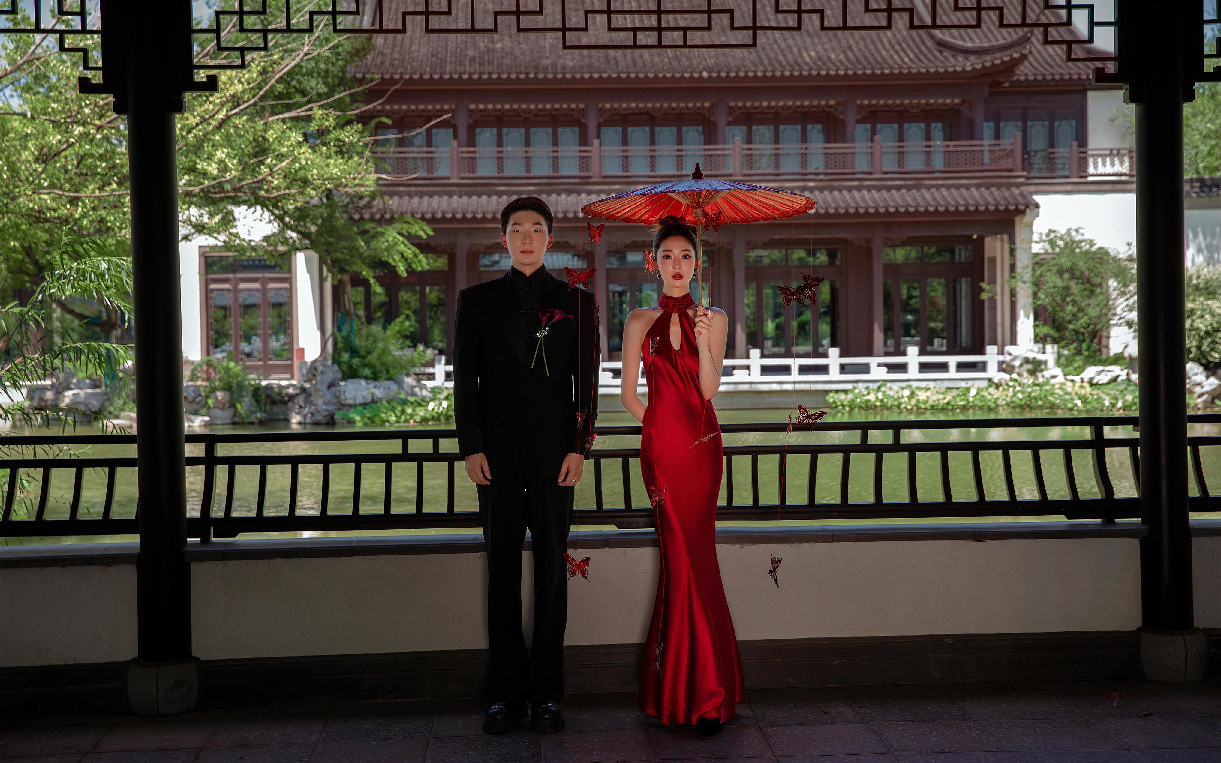 新中式喜嫁婚纱照♥️这一抹红绝了‼️