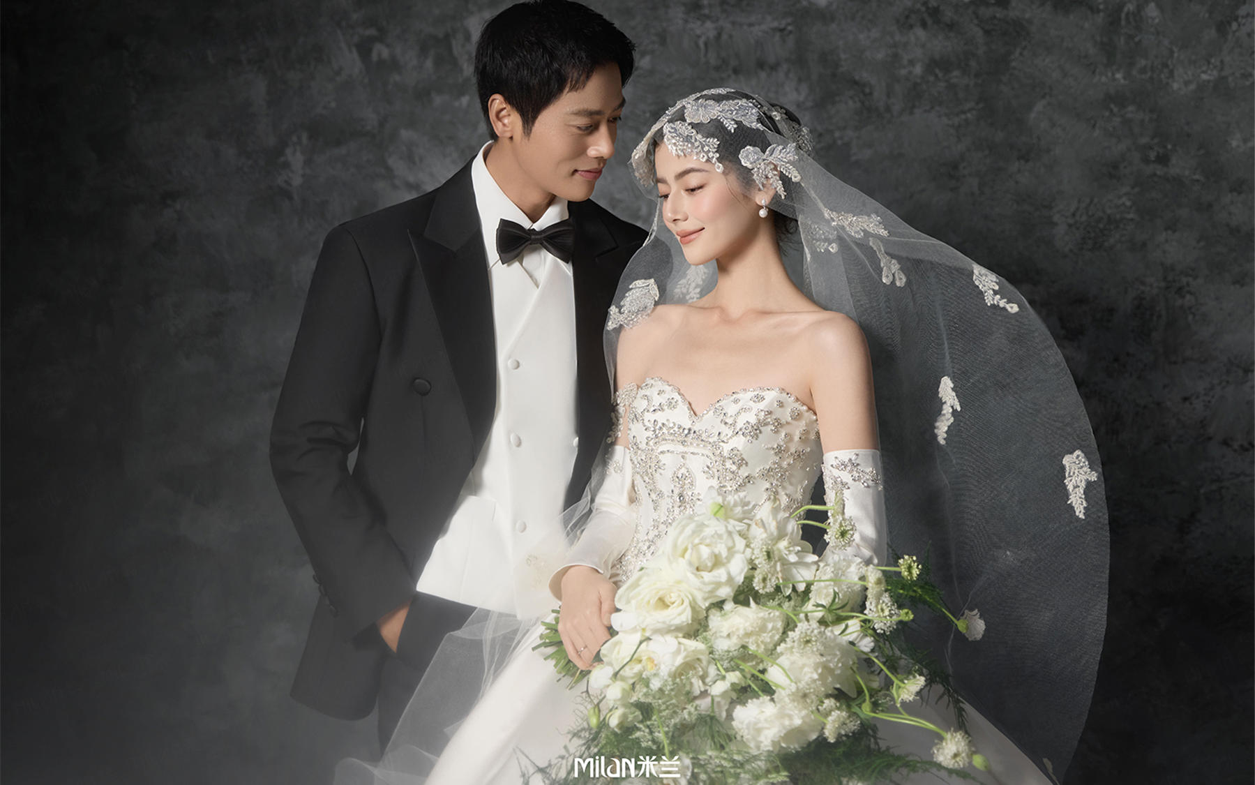 被夸 “财阀千金大婚” 的婚纱照！这质感太绝了