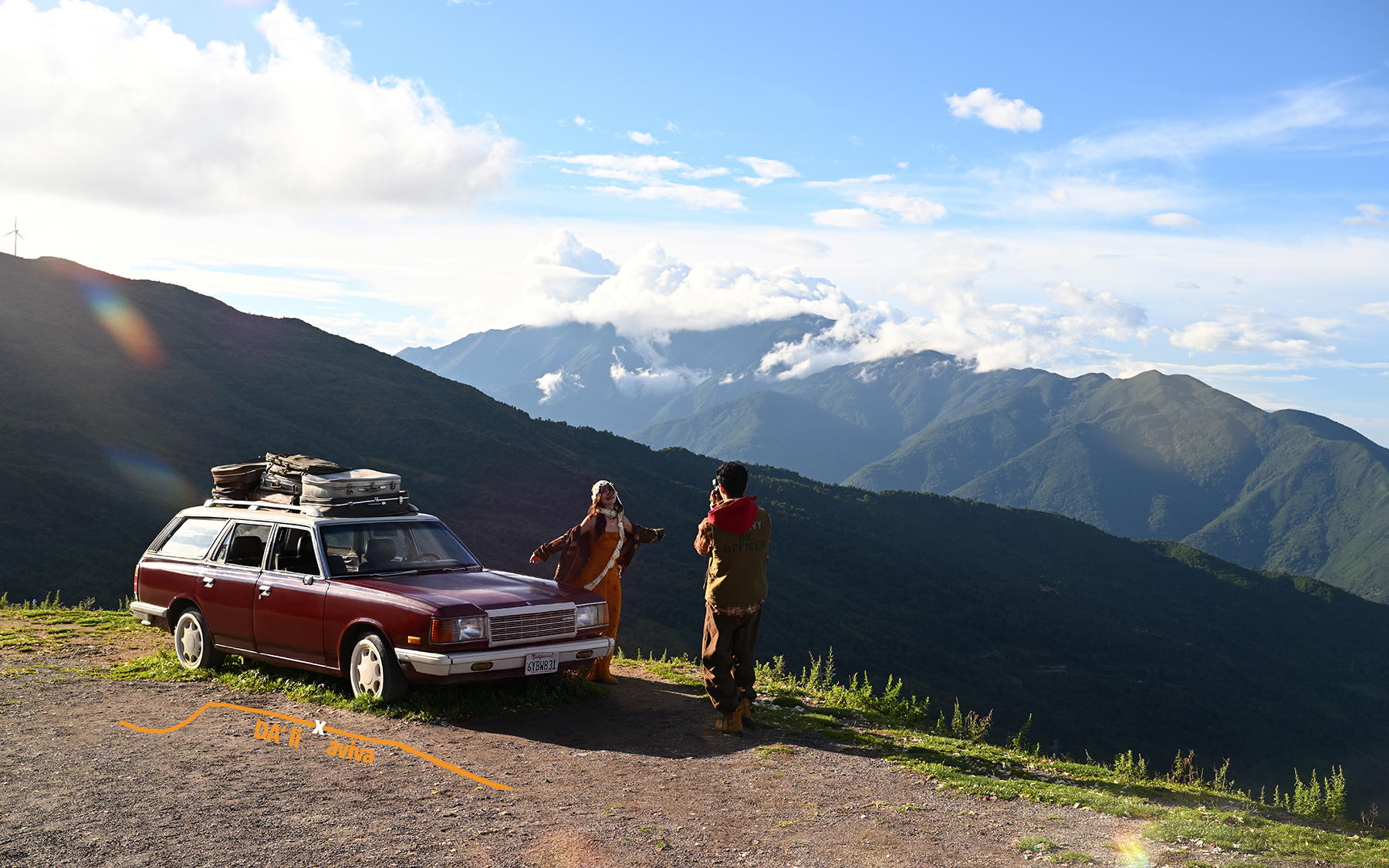 大理样片·自由 热烈才是主旋律丨山野公路婚纱照