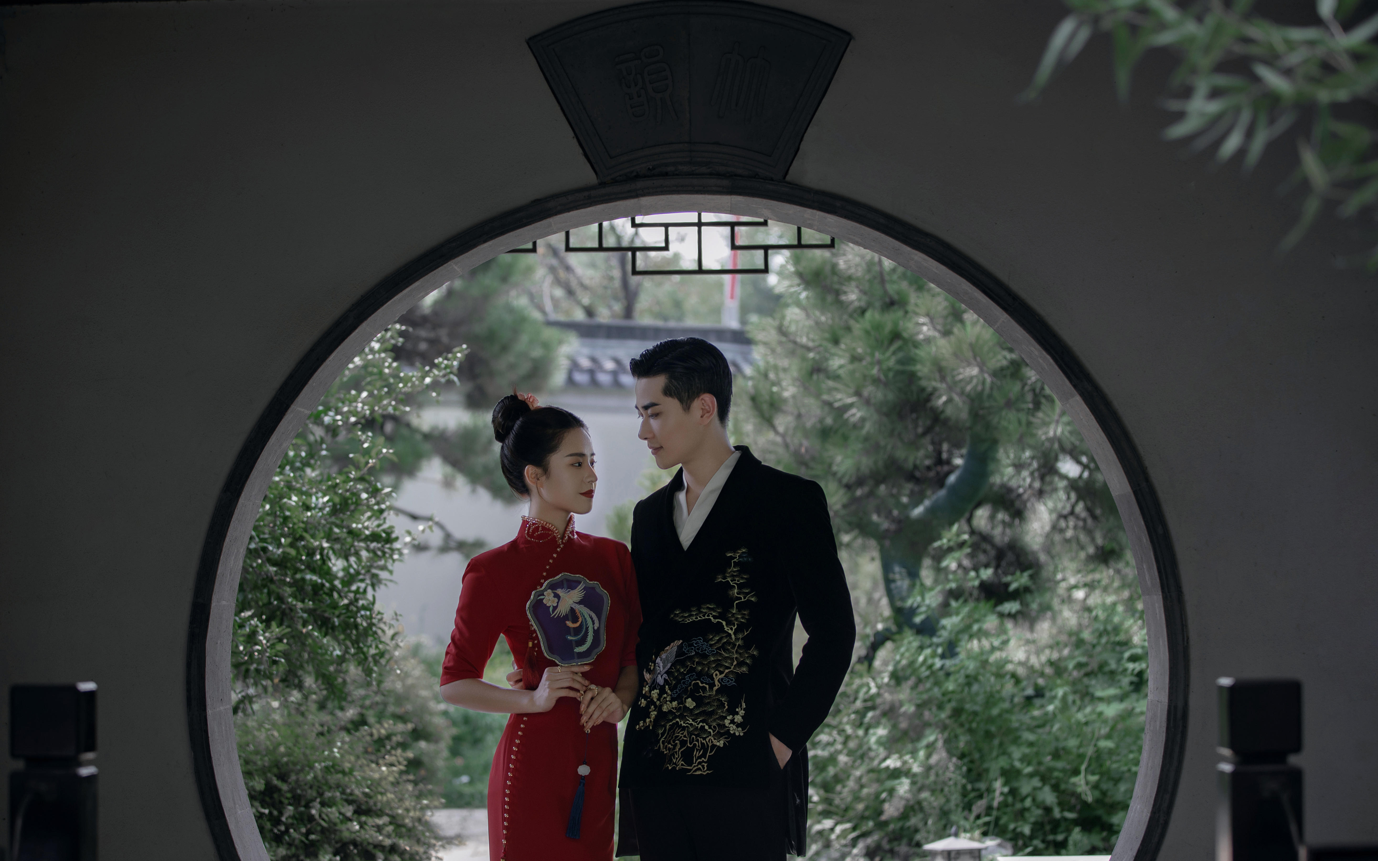 晚照梨花     