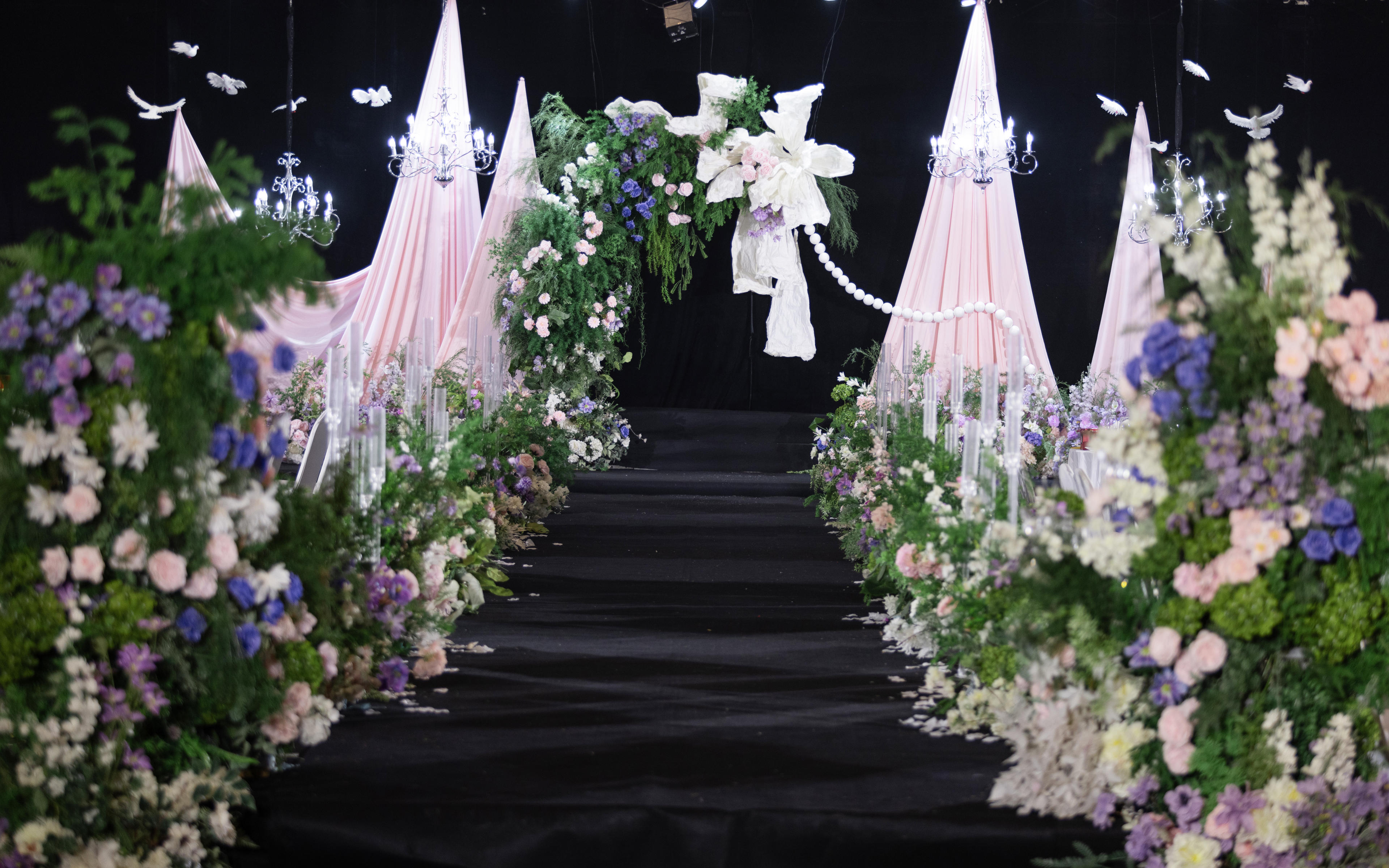 超治愈的粉色婚禮丨簡約小眾主題