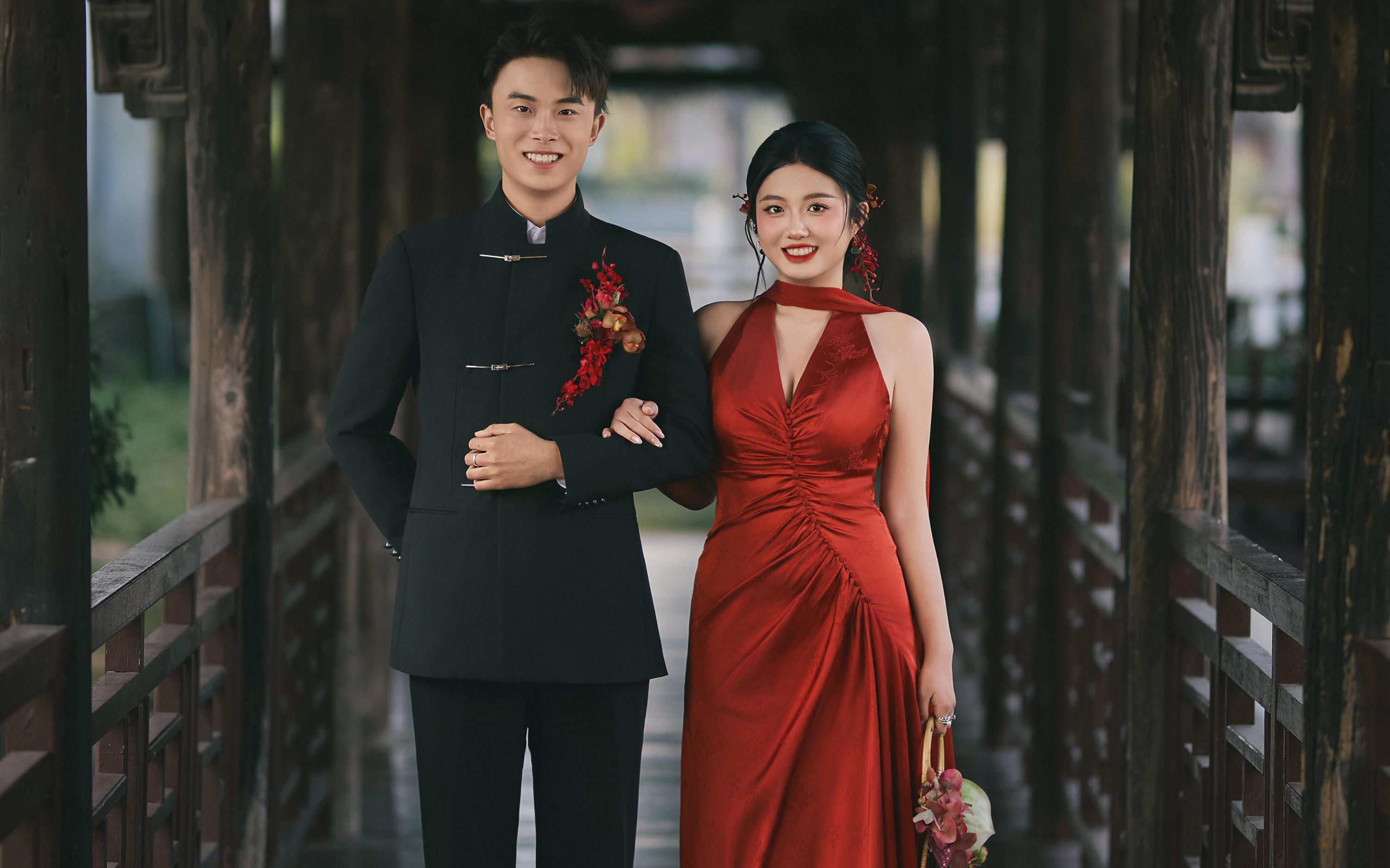 替姐妹们试了‼️红裙拍园林真的很衬人🎋