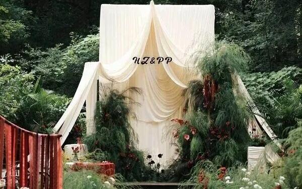 異形可愛戶外婚禮