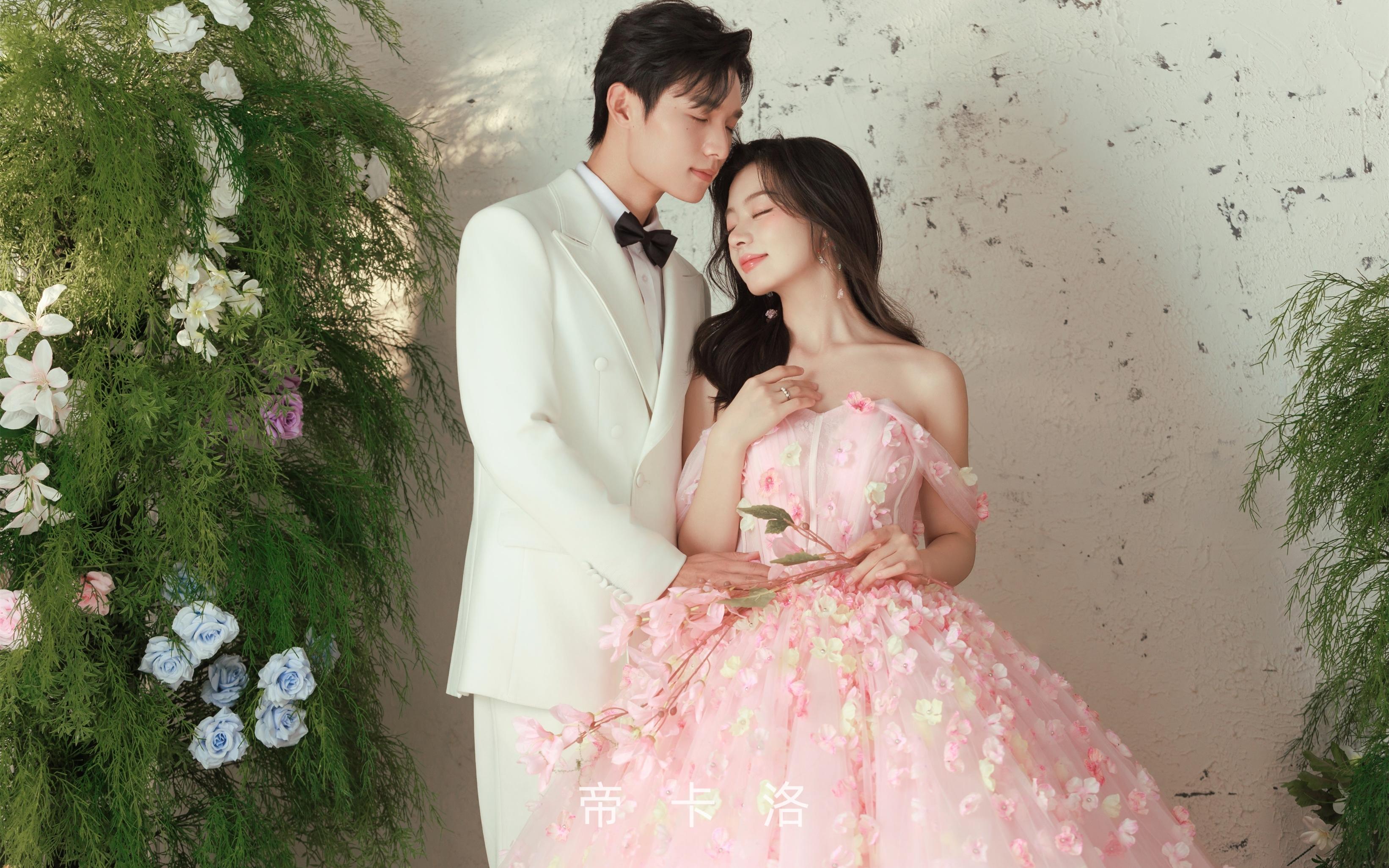 【帝卡洛婚纱摄影】    小清新彩纱