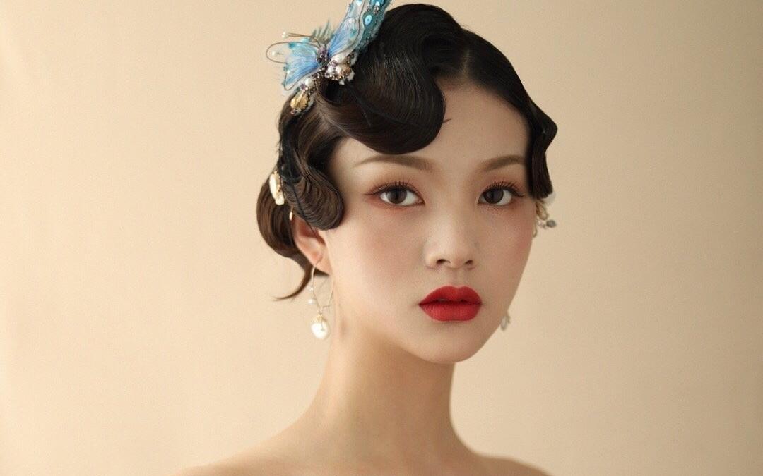 MUMU时尚新娘复古妆容