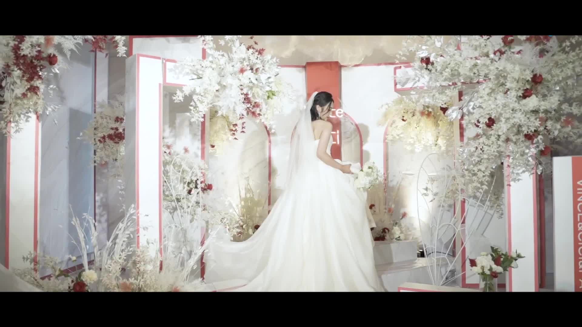 创意简约婚礼 四大金刚全包  送服装  送吊顶