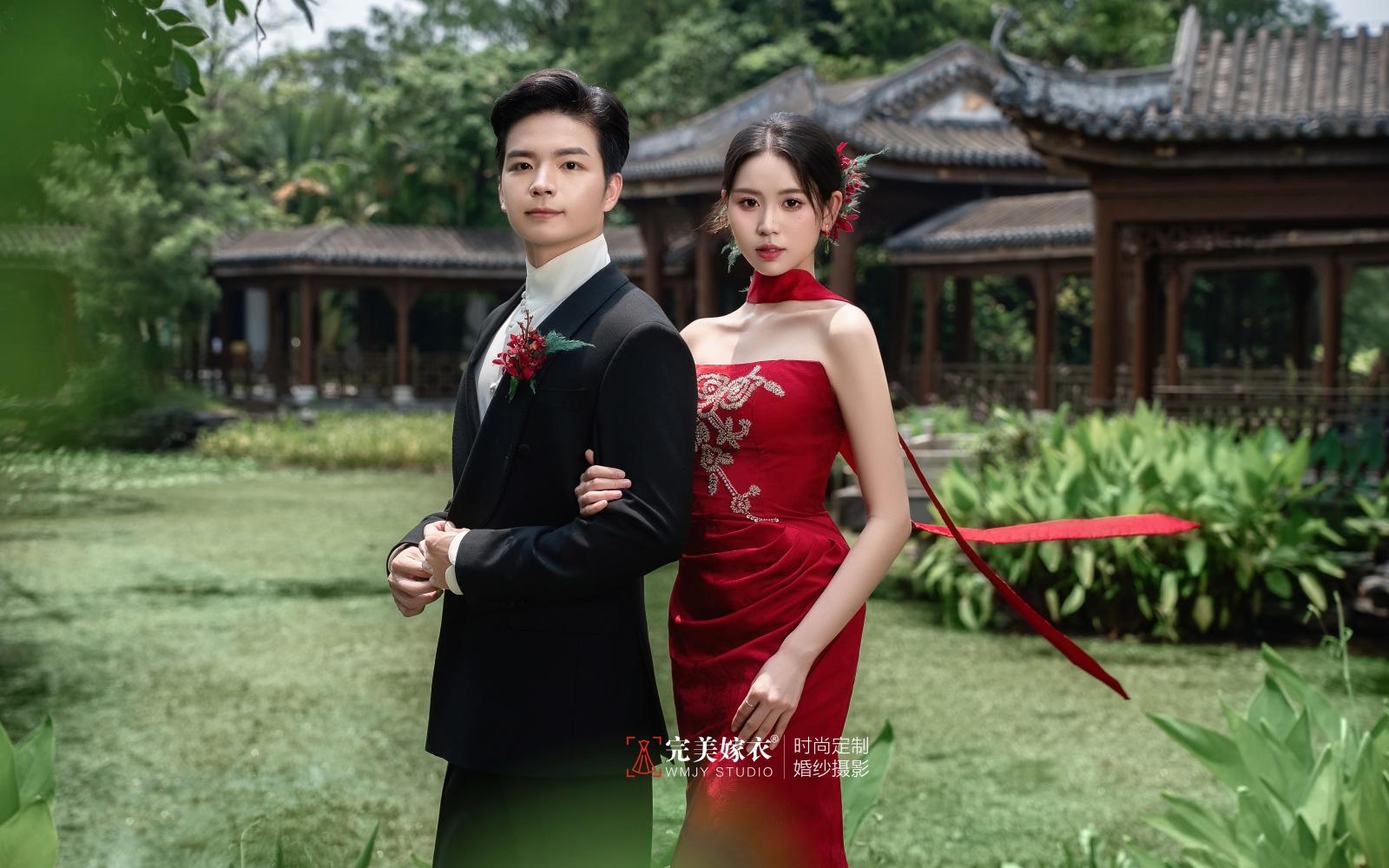 【梦江南】新中式园林婚纱照✨红绿撞色也太出片了！