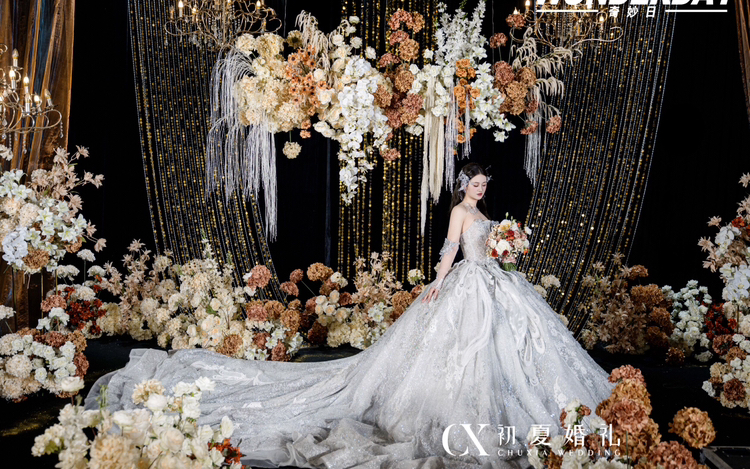 香檳金復(fù)古婚禮超驚艷 臺(tái)州大棚辦氛圍感拉滿