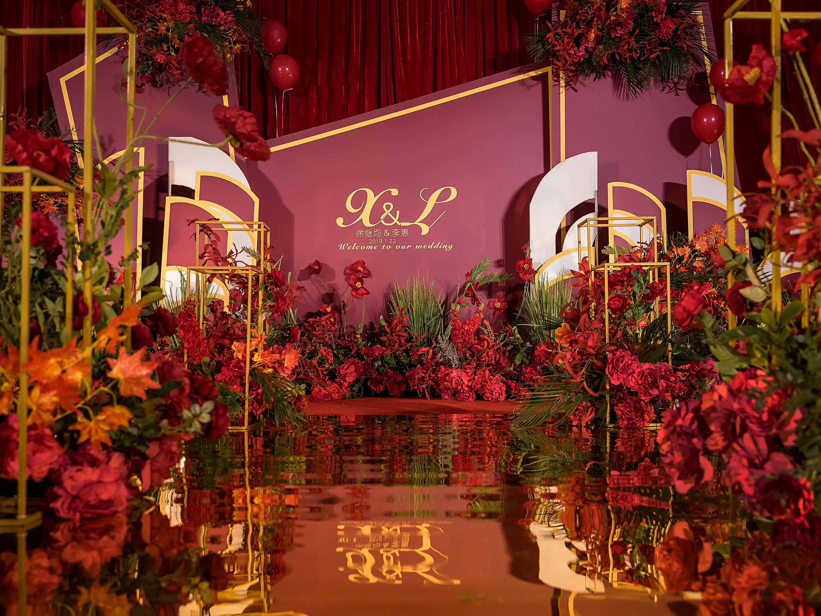 「时•光」酒红轻奢 | 小预算婚礼