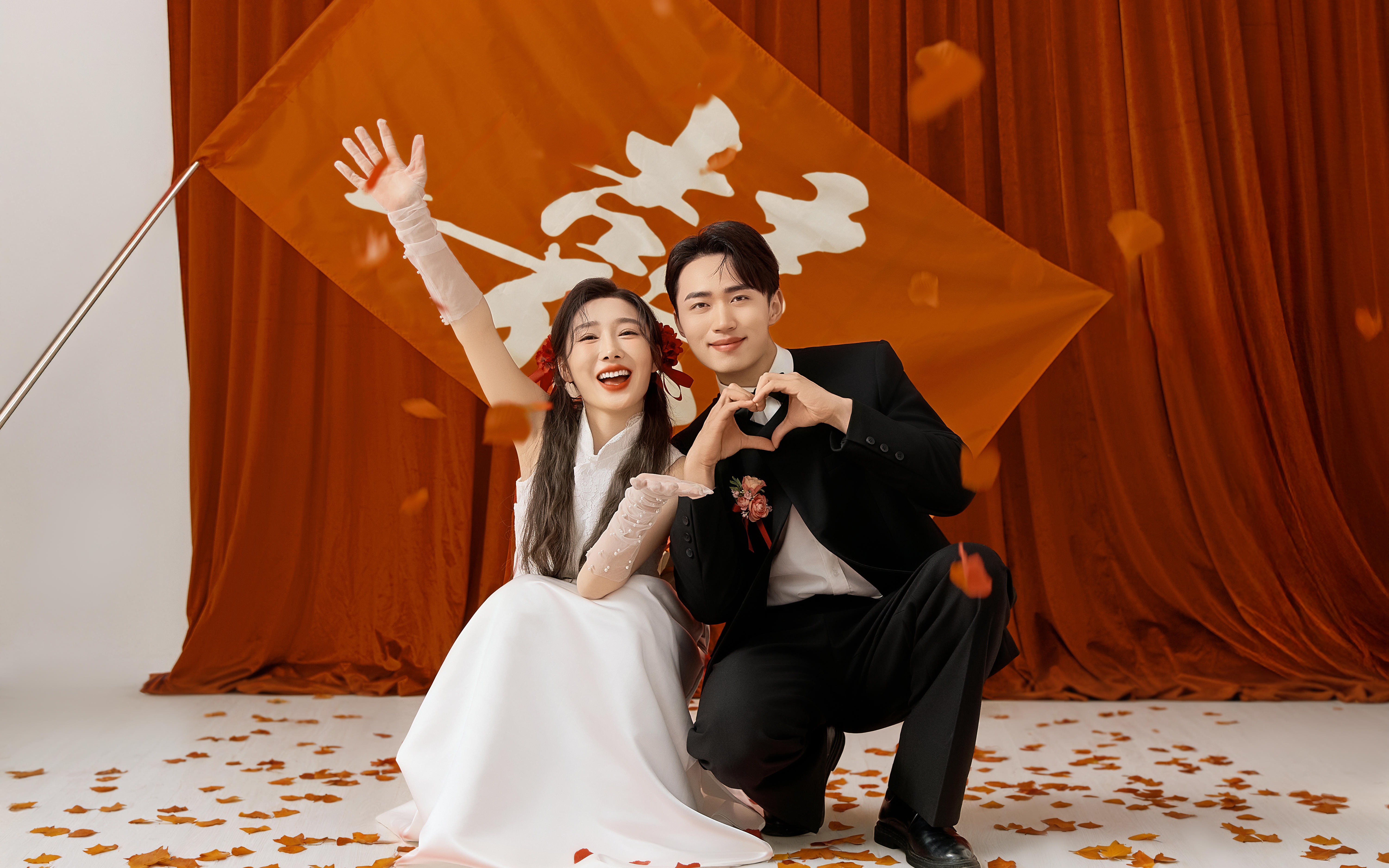 囍嫁年華室內(nèi)婚紗照