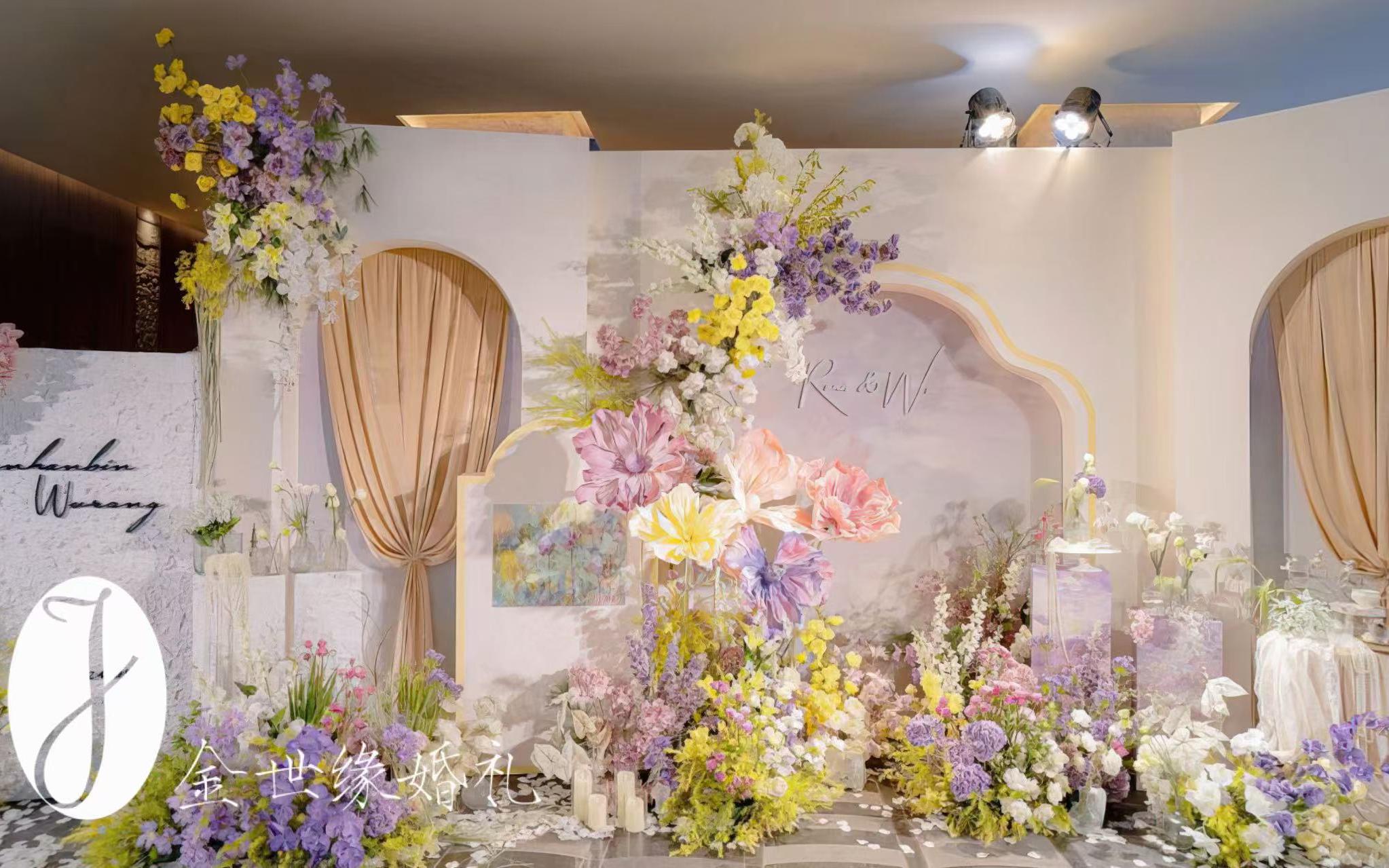 金世緣|能被記住很久的香檳粉花園風婚禮布置