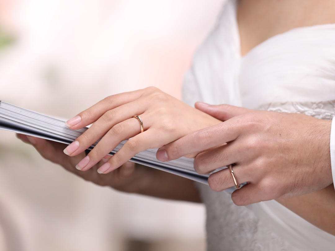 Kismet 18k金求婚戒指-亲吻鱼