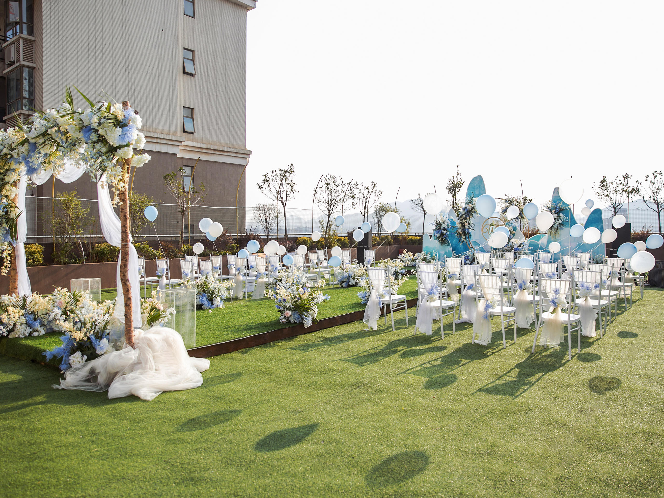 户外婚礼，院子婚礼，小区婚礼——属于你的小预算。